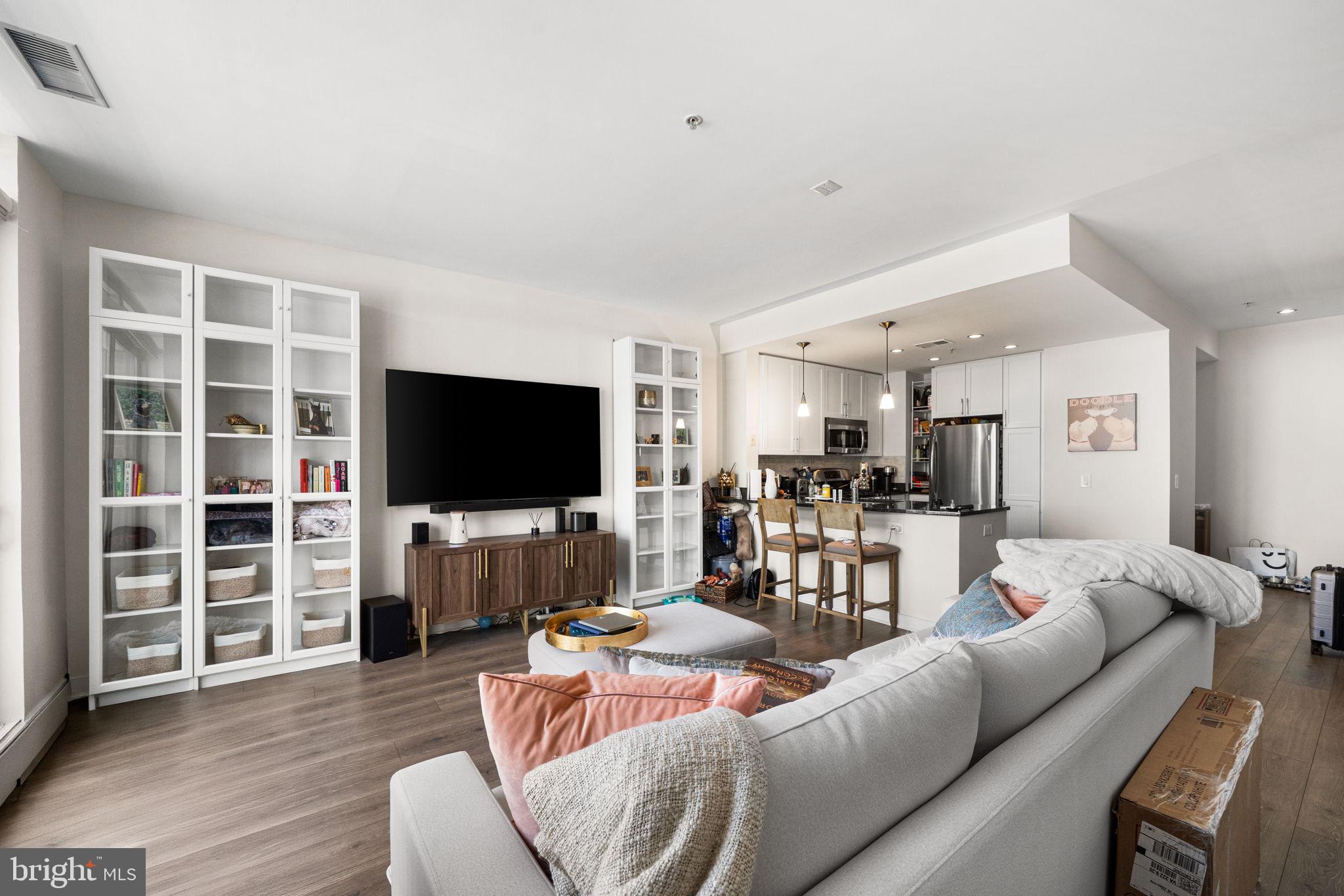HAWTHORN - Residential