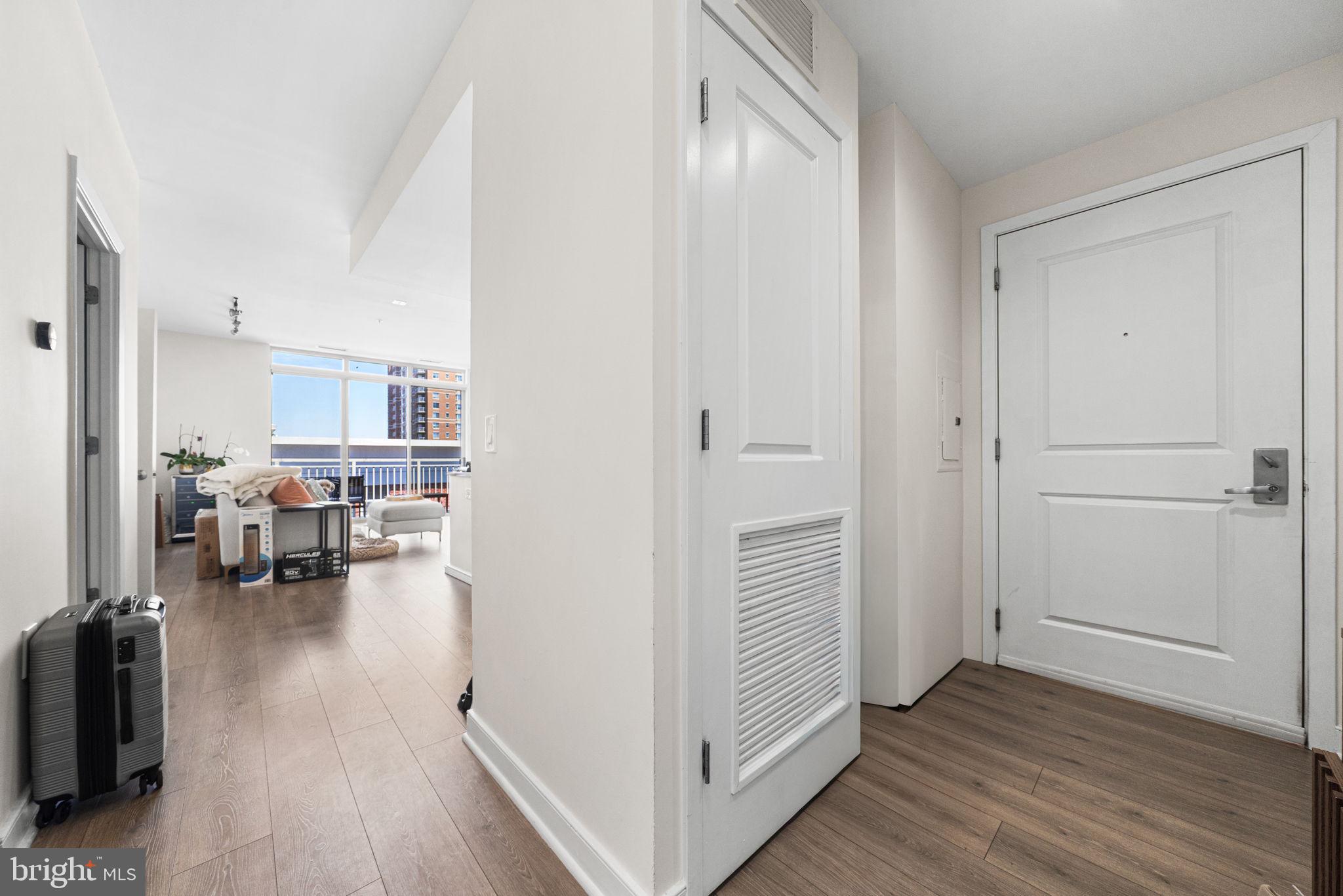 HAWTHORN - Residential