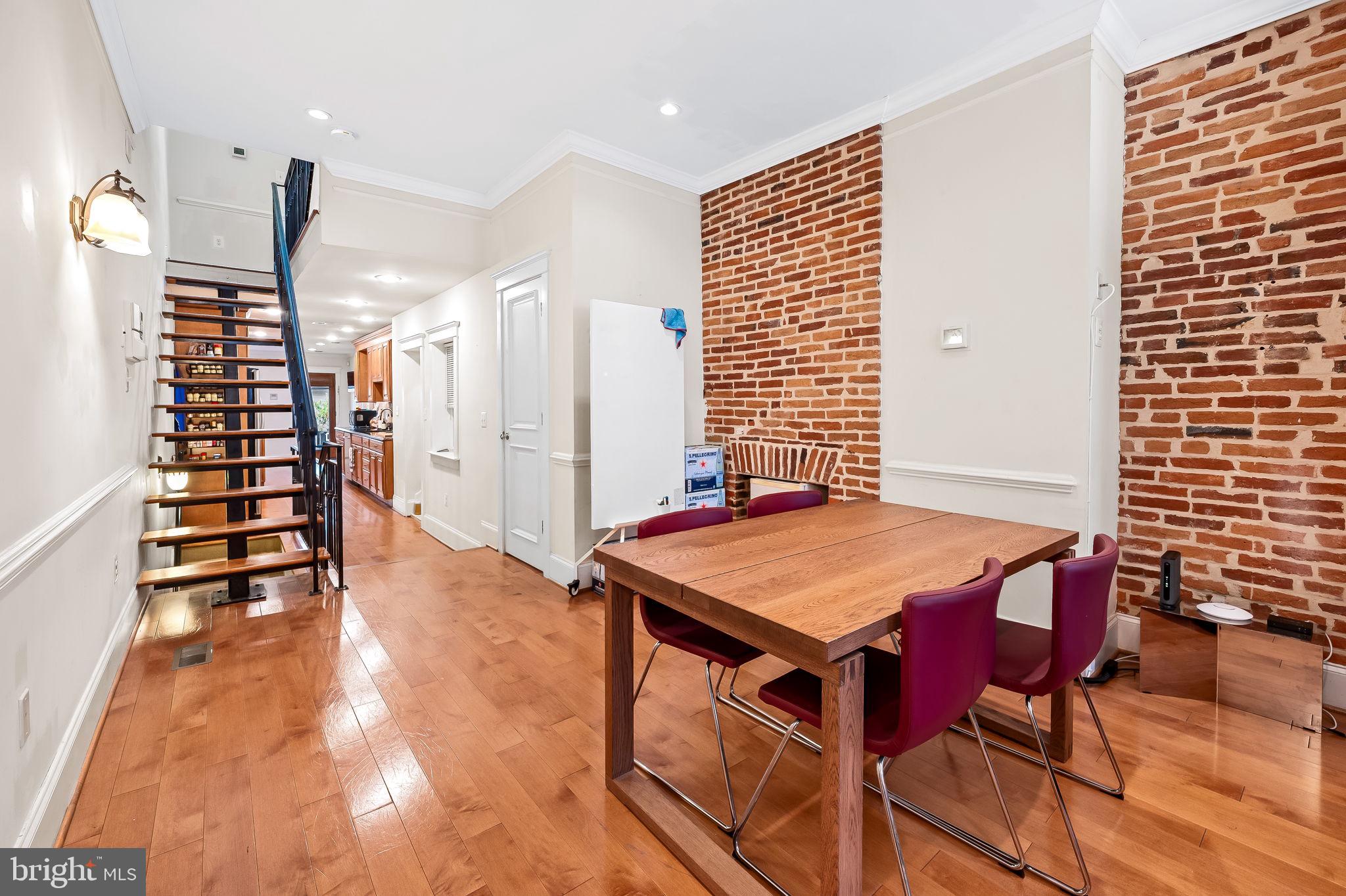 LITTLE ITALY - Residential