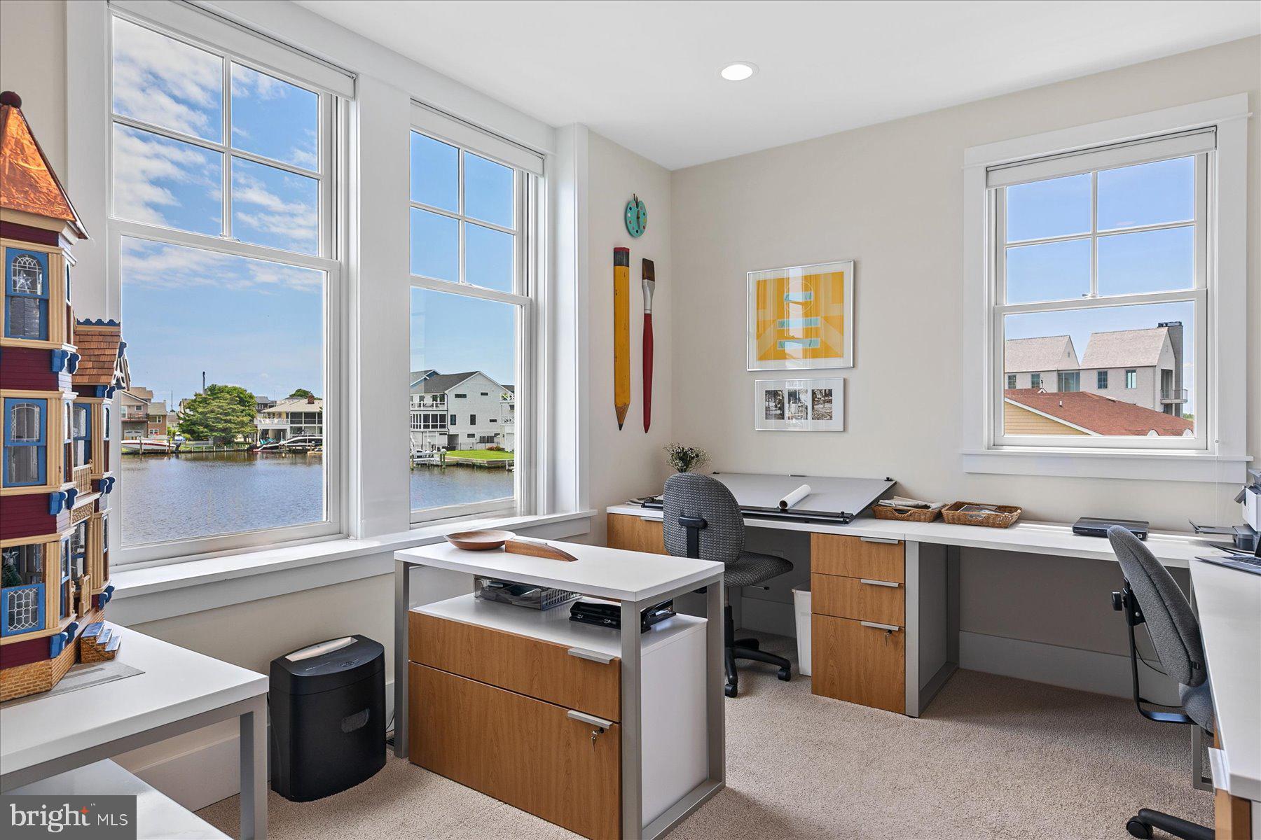 BAYVIEW PARK - Residential