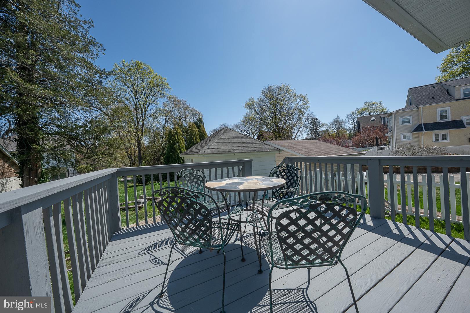 DEEPDALE - Residential