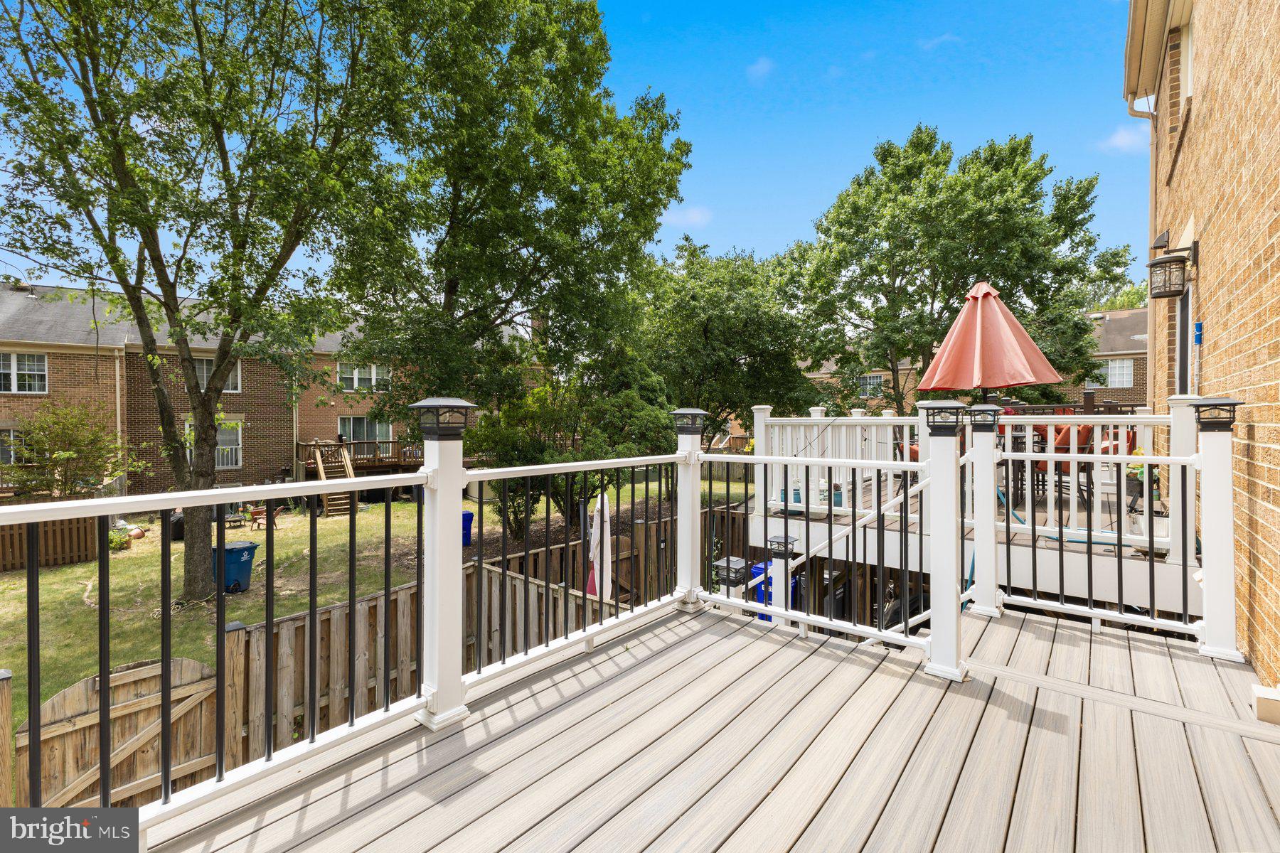 D EVEREUX WEST - Residential