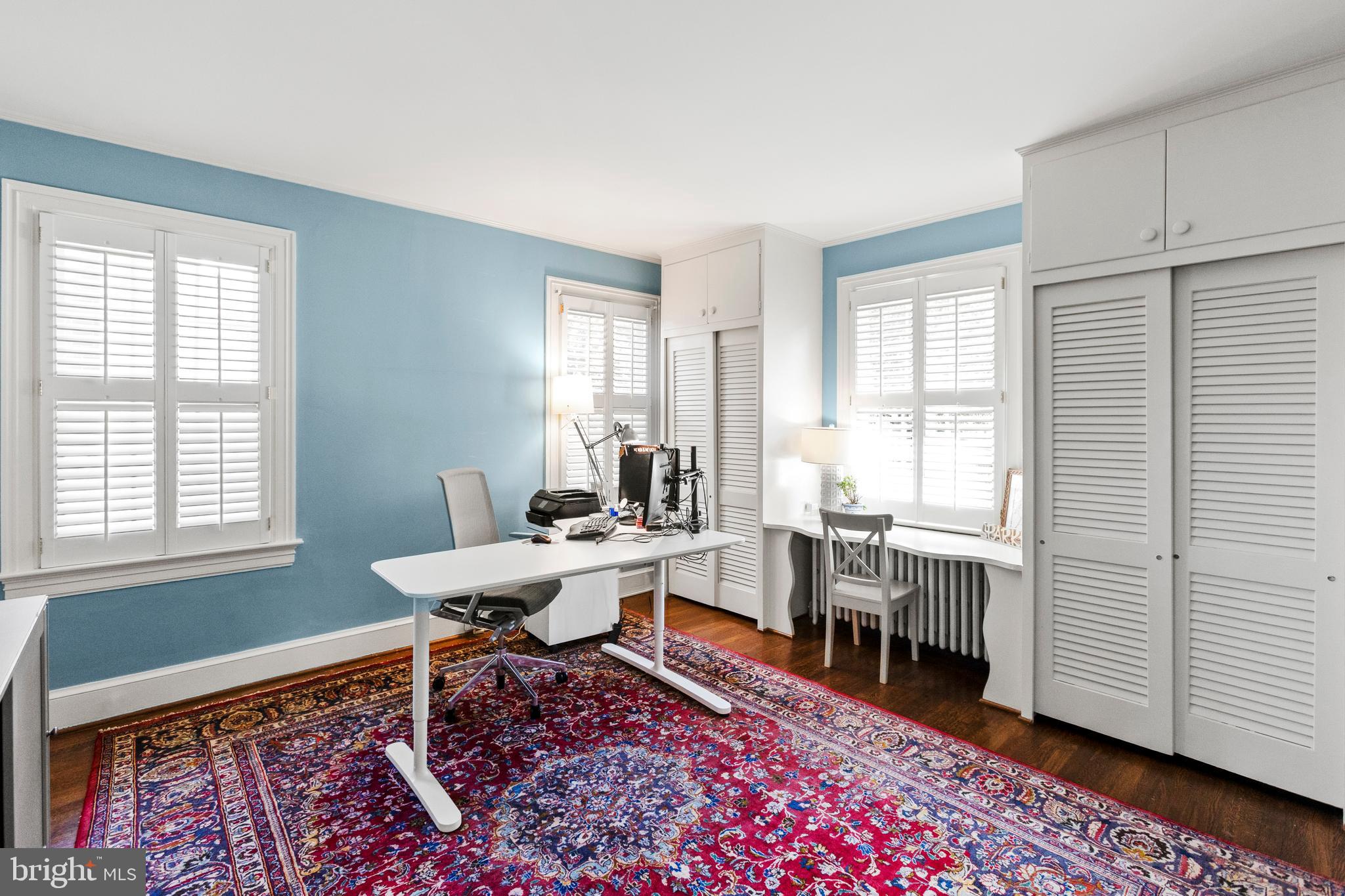 CHEVY CHASE VILLAGE - Residential