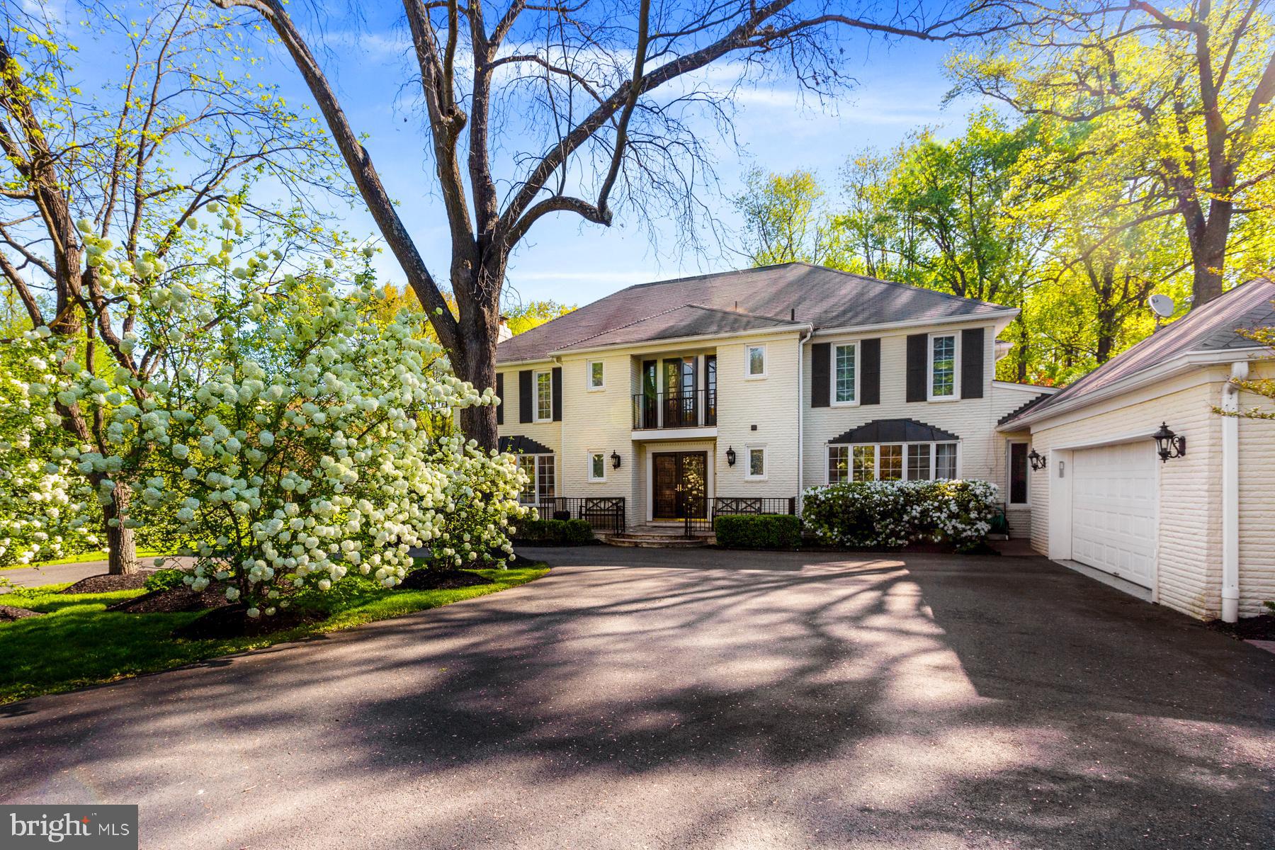 HIDDEN ESTATES - Residential