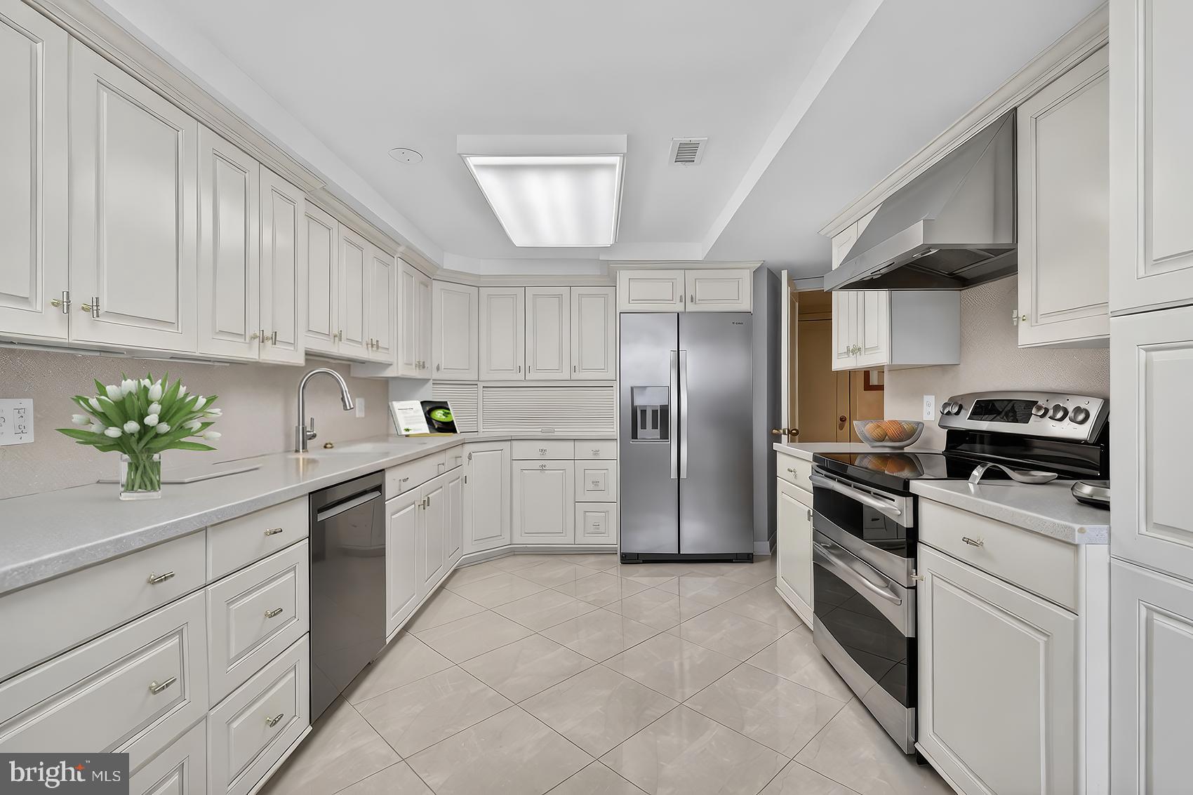 CHEVY CHASE - Residential