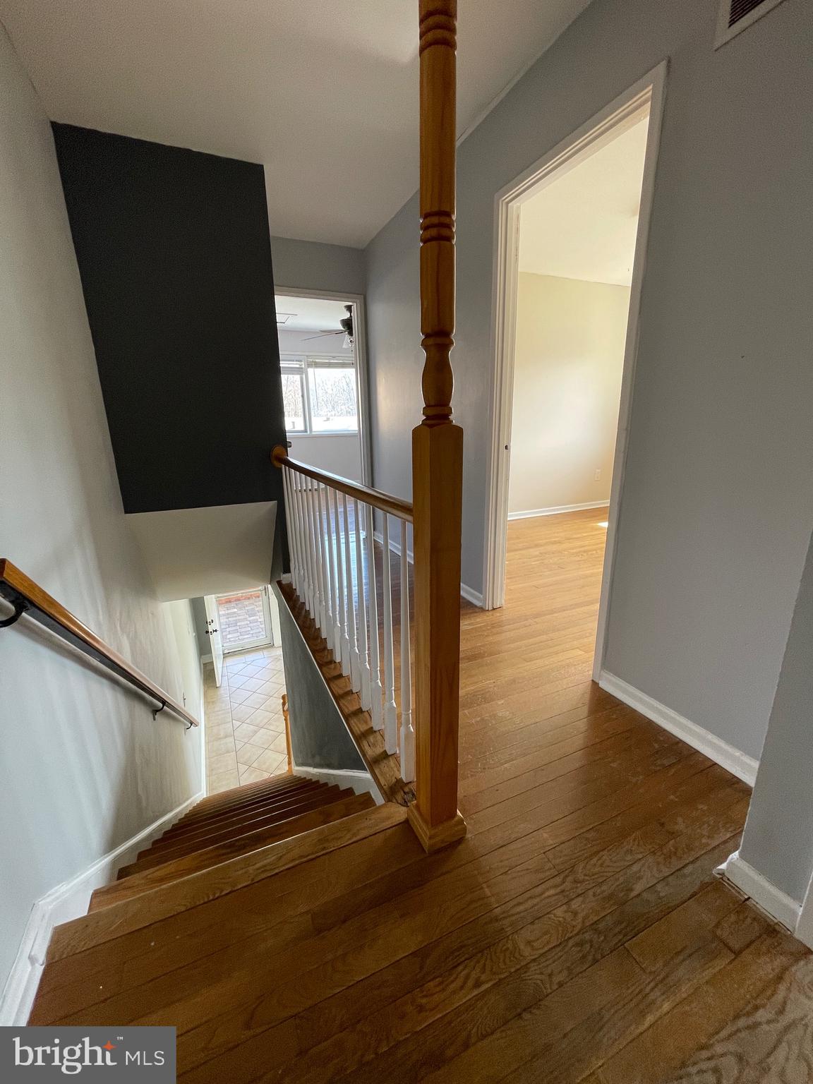 MOSBY WOODS TOWNHOUSE - Residential Lease