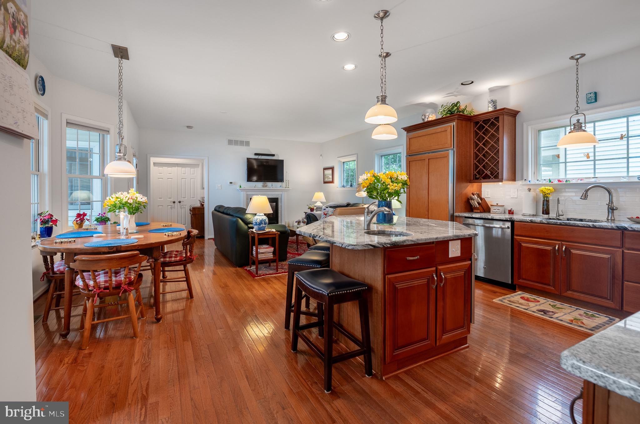 WEATHERSTONE - Residential