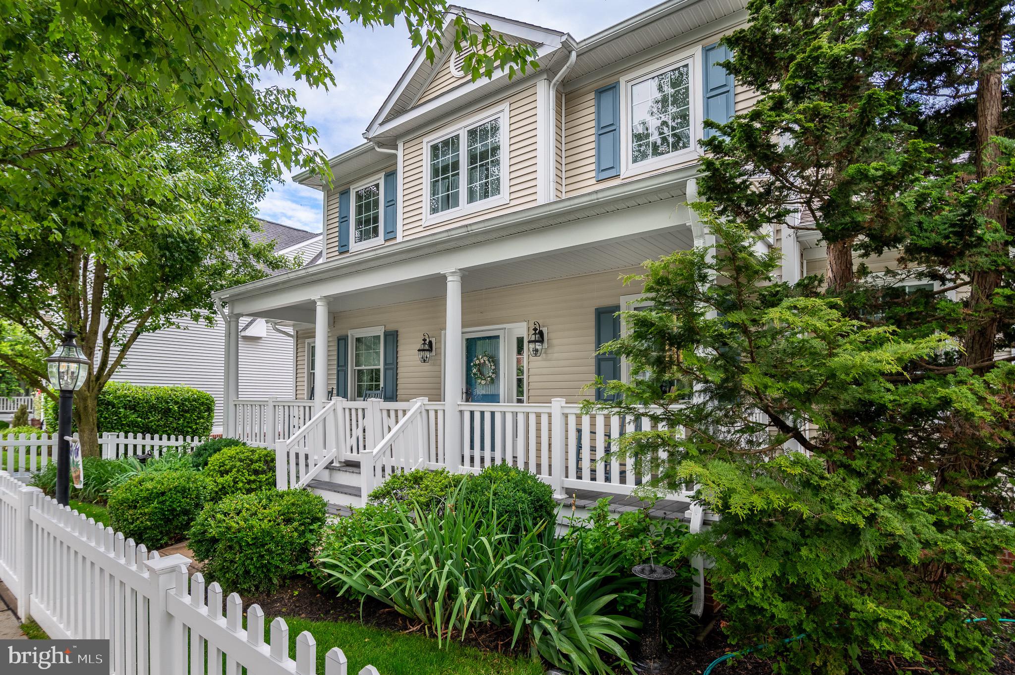 WEATHERSTONE - Residential