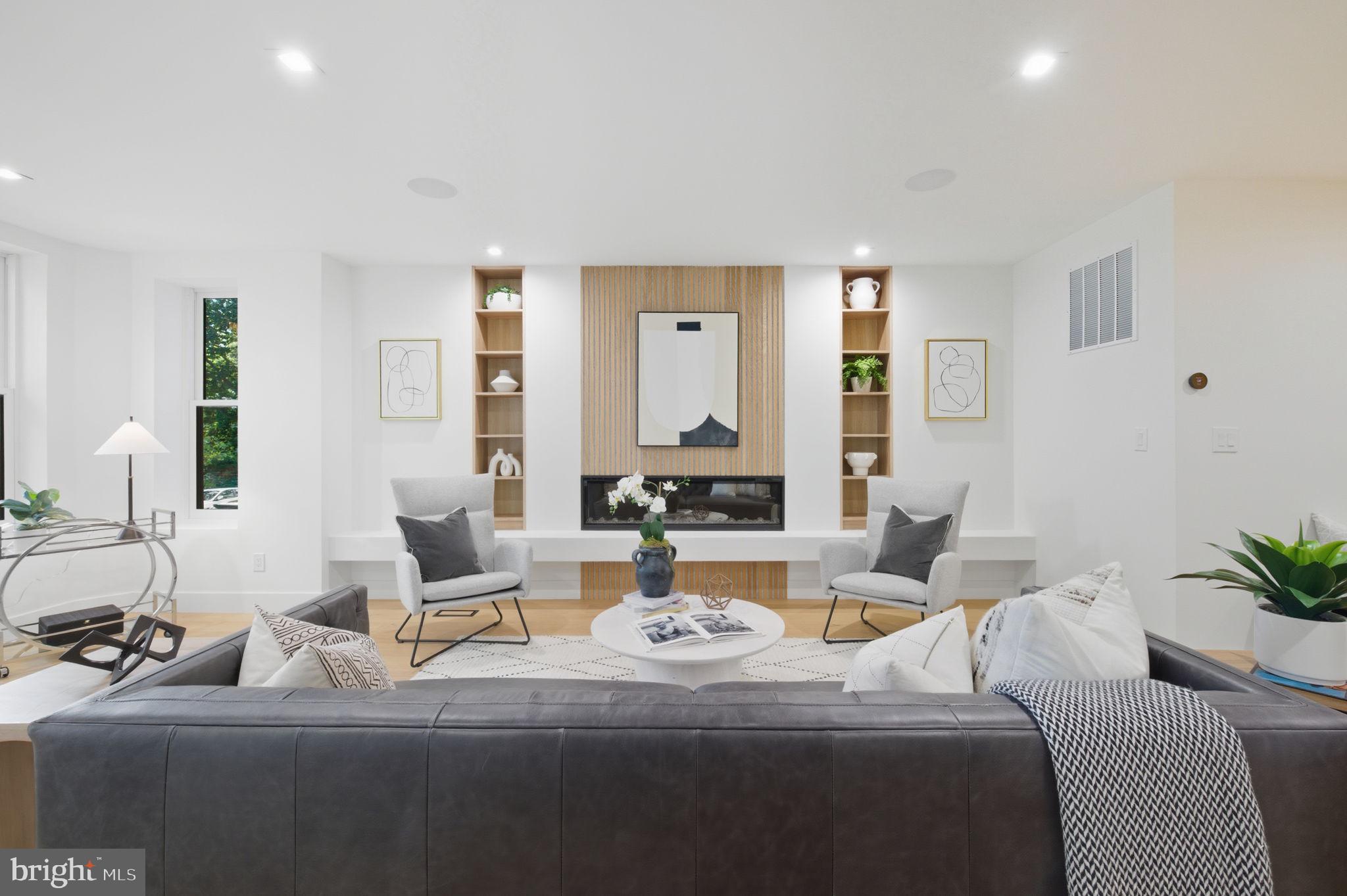 FOGGY BOTTOM - Residential
