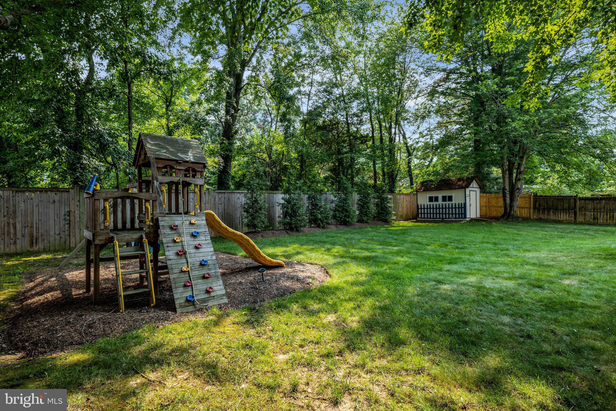 WOODBINE ESTATES - Residential