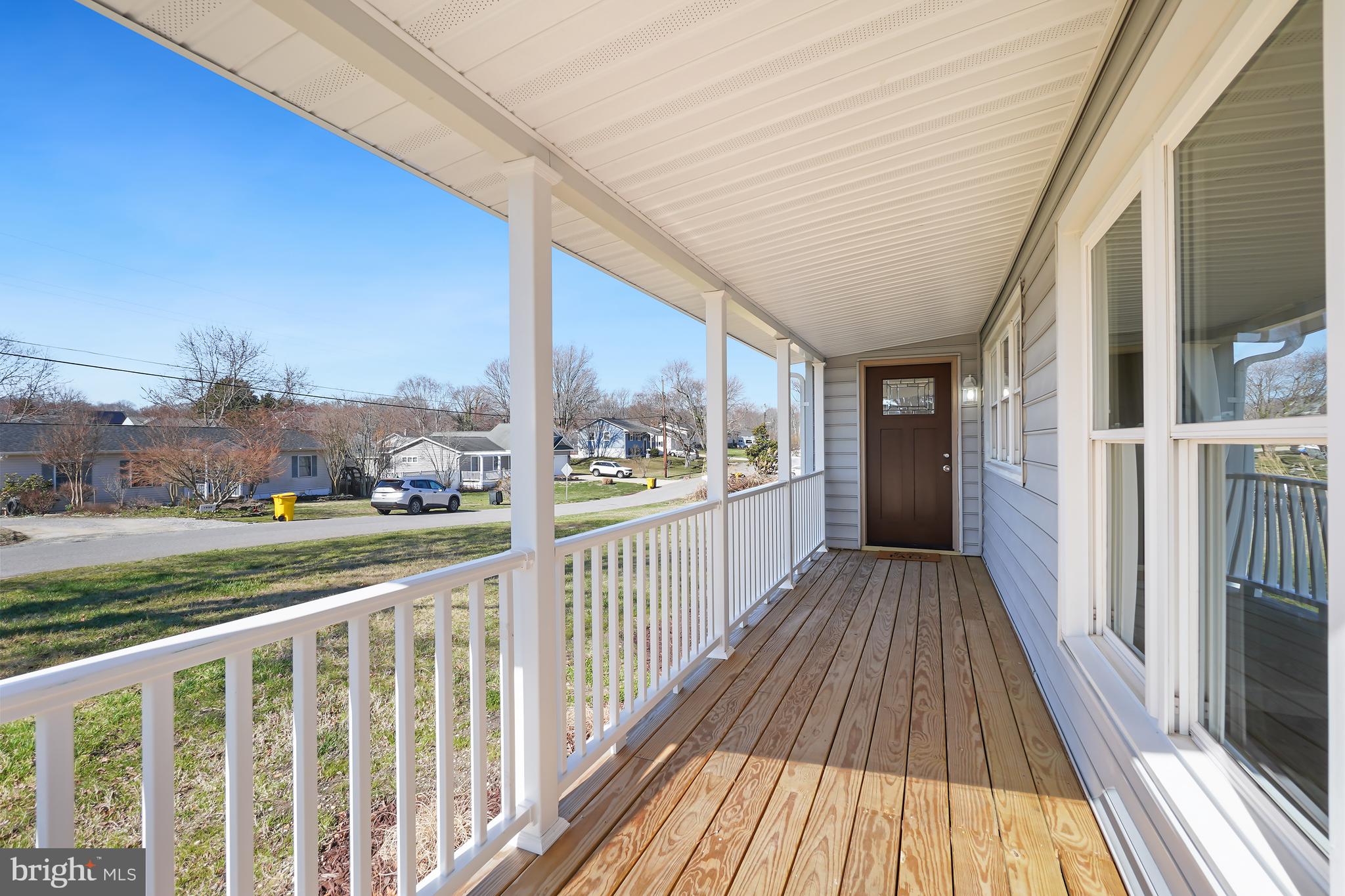 SAUNDERS POINT - Residential