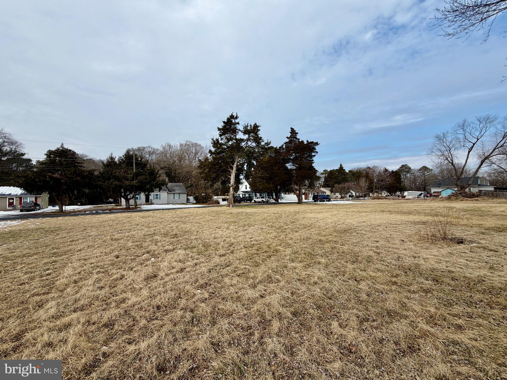 MAPLE PLAINS - Land