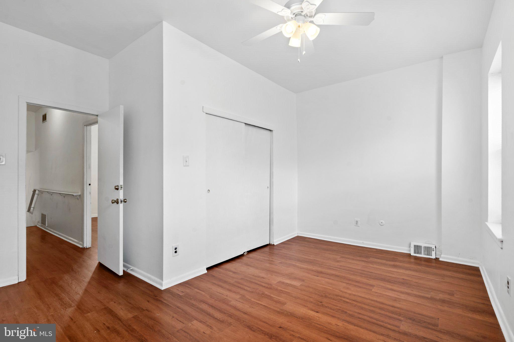POPLAR - Residential