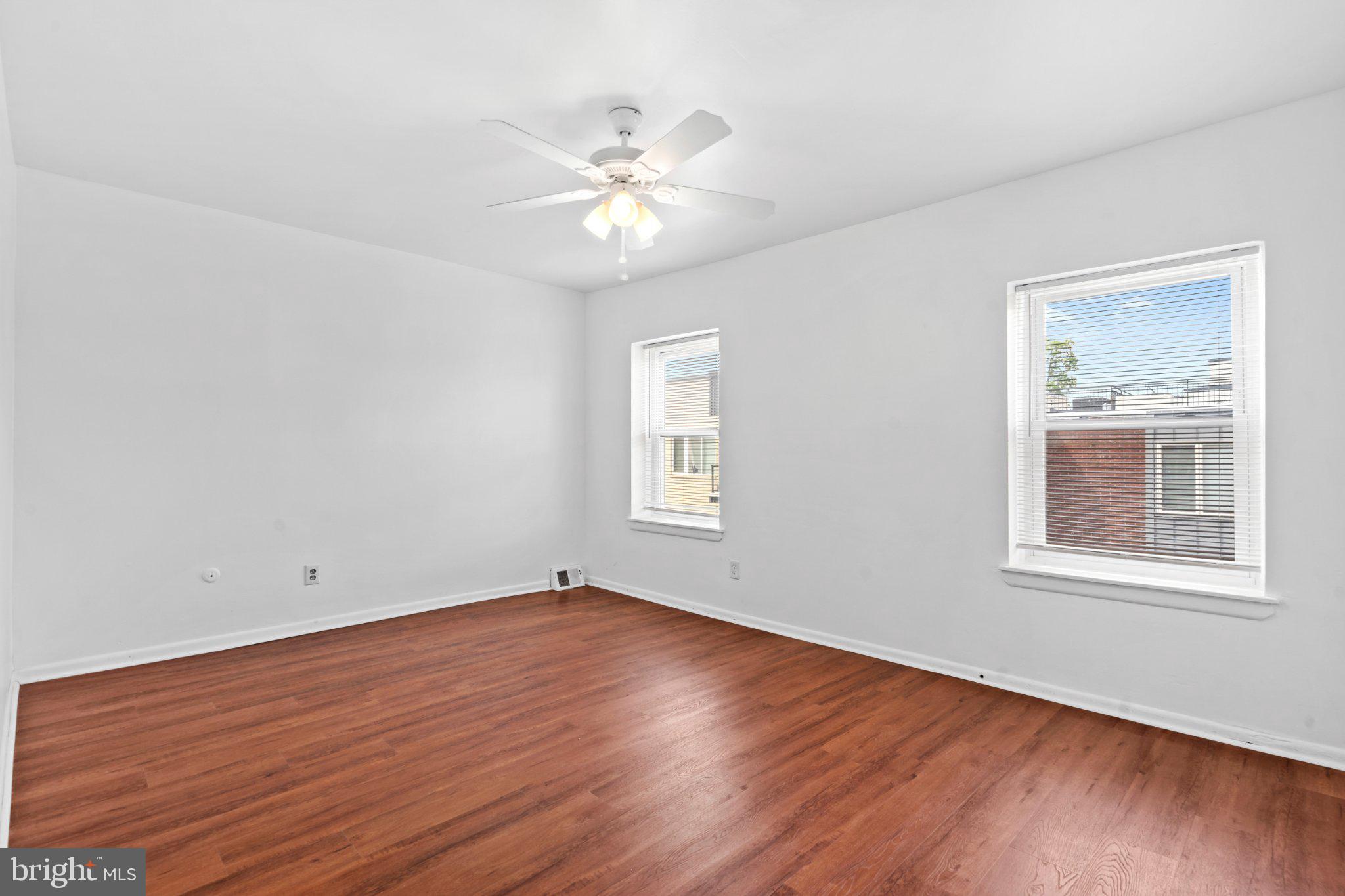 POPLAR - Residential
