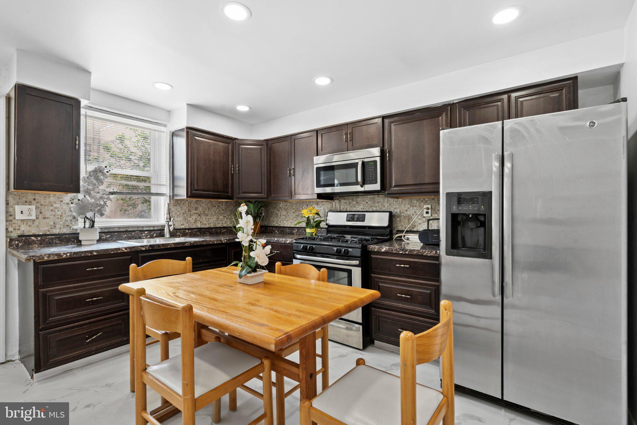 POPLAR - Residential