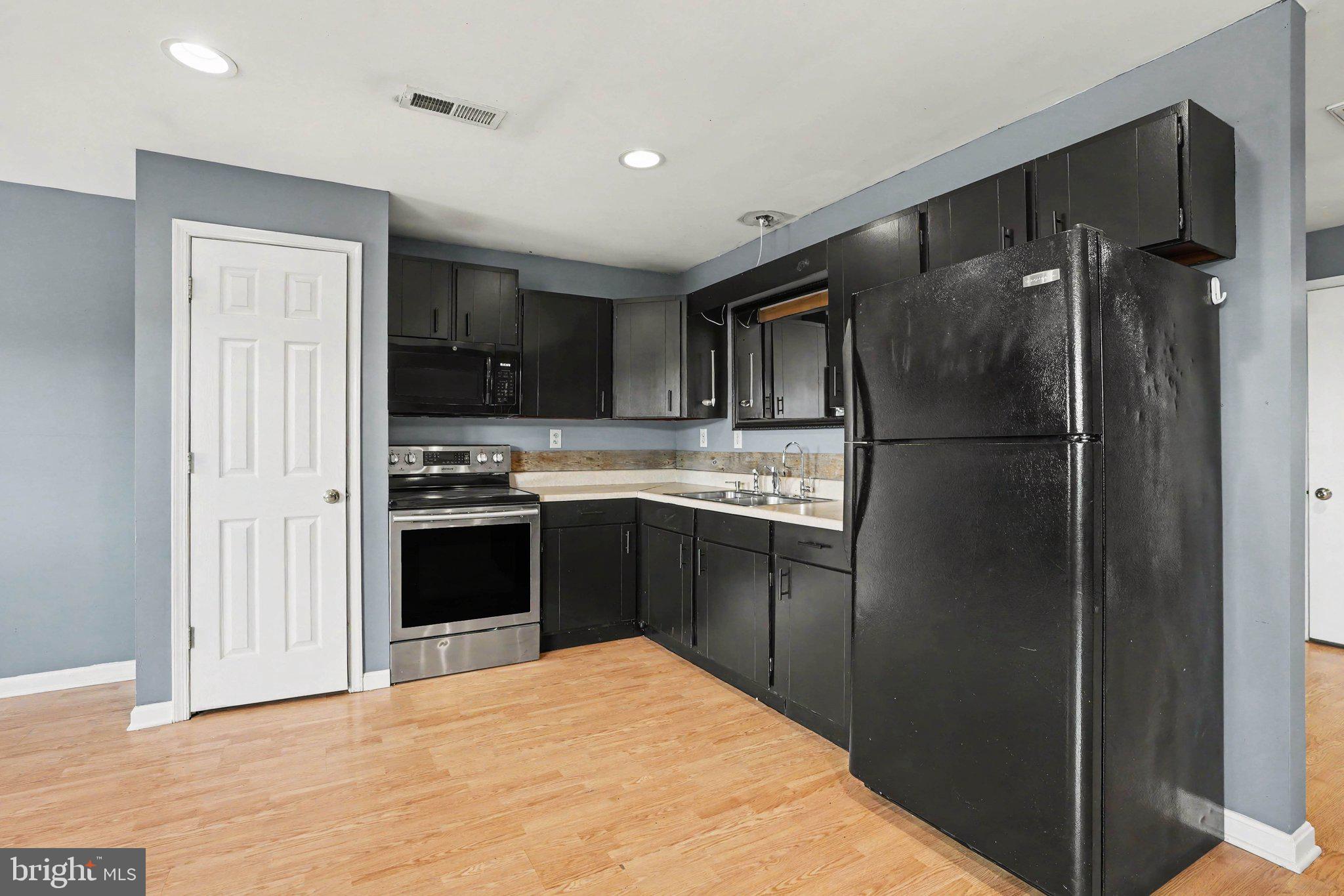NORTH CODORUS TWP - Residential