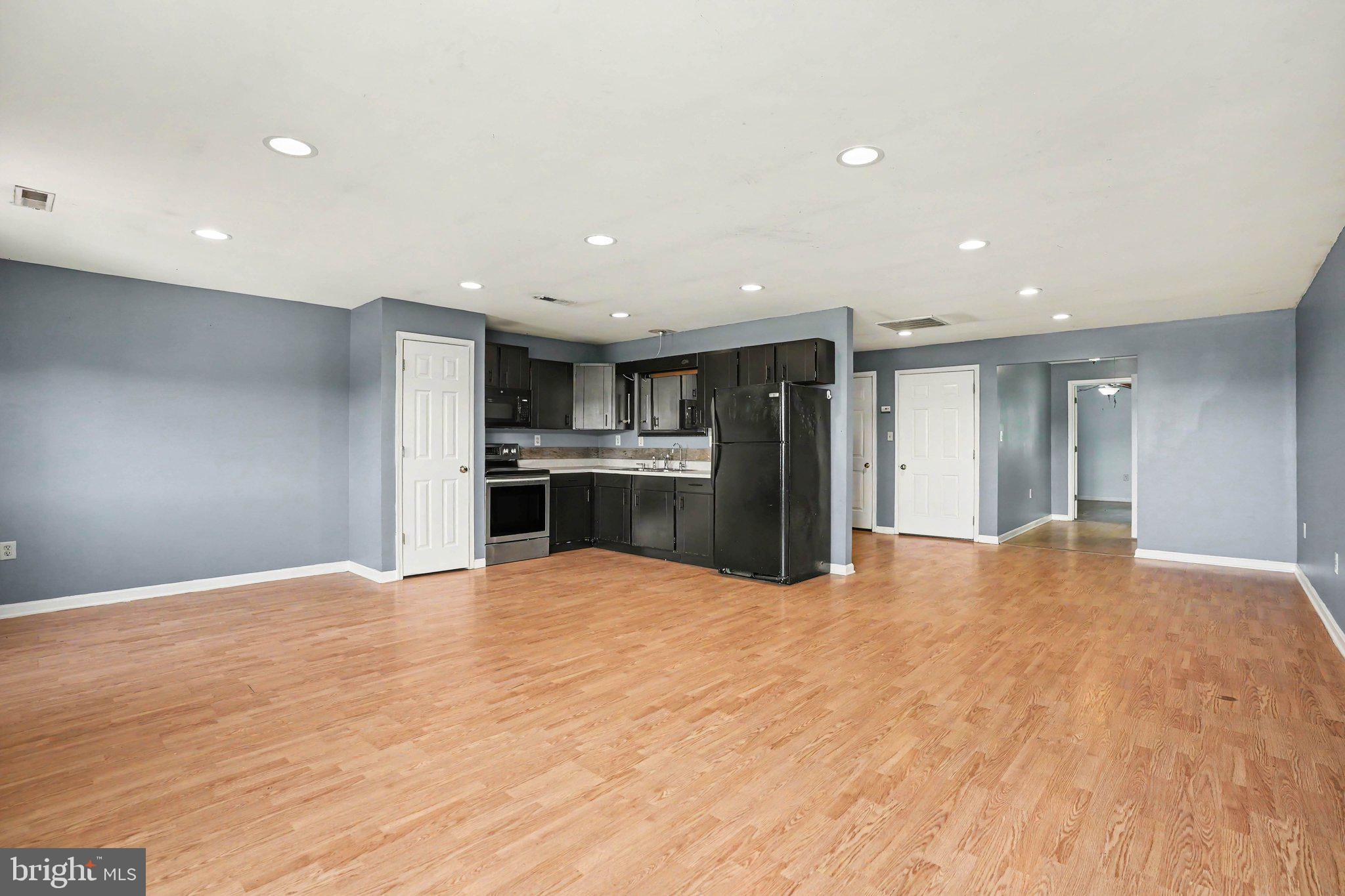 NORTH CODORUS TWP - Residential