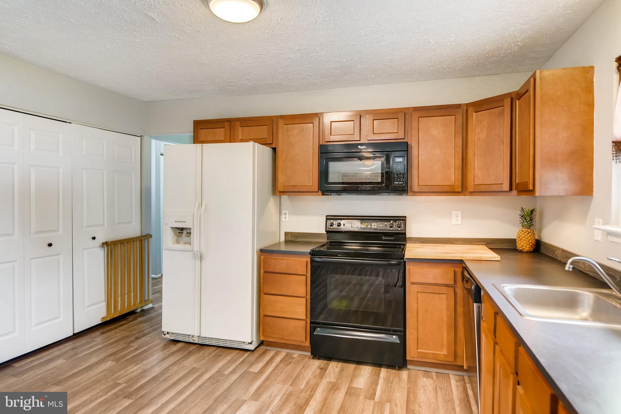 NEW CUT FARMS - Residential