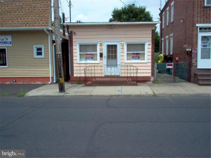 BRISTOL - Commercial Sale