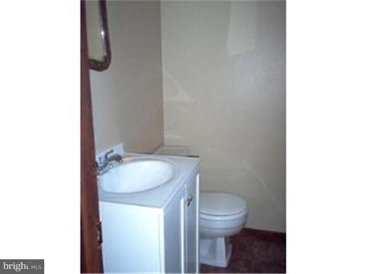 BRISTOL - Commercial Sale