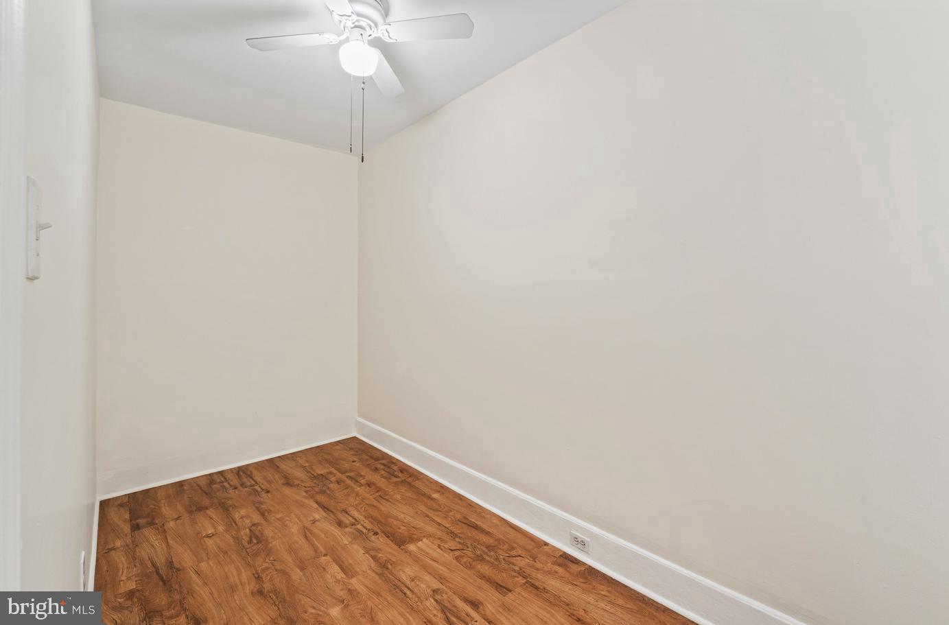 FISHTOWN - Commercial Sale