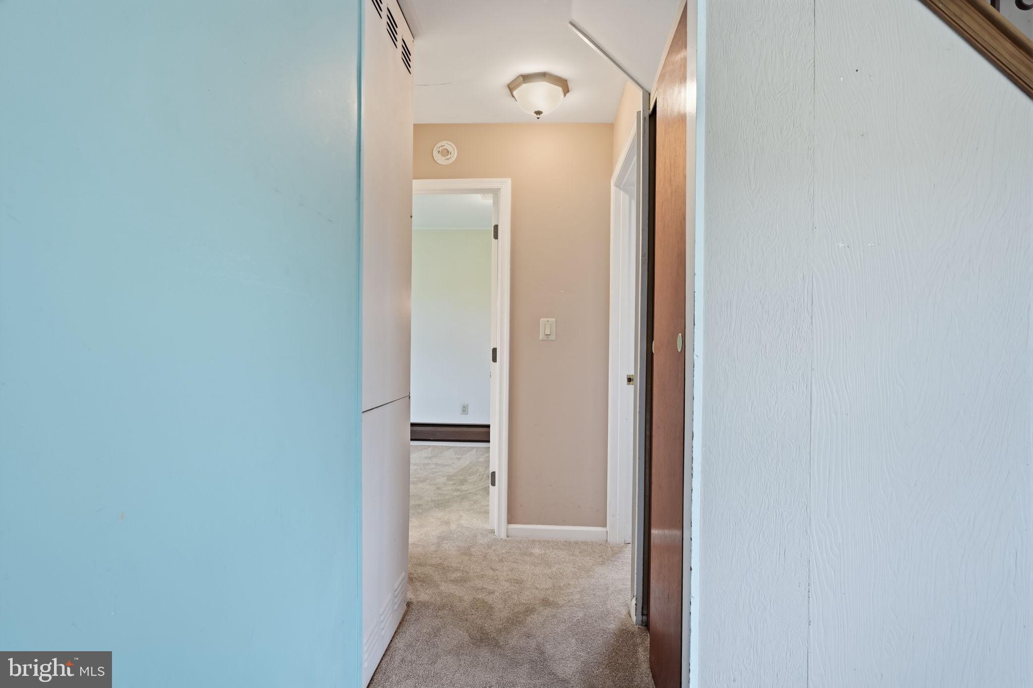 TWIN OAKS - Residential