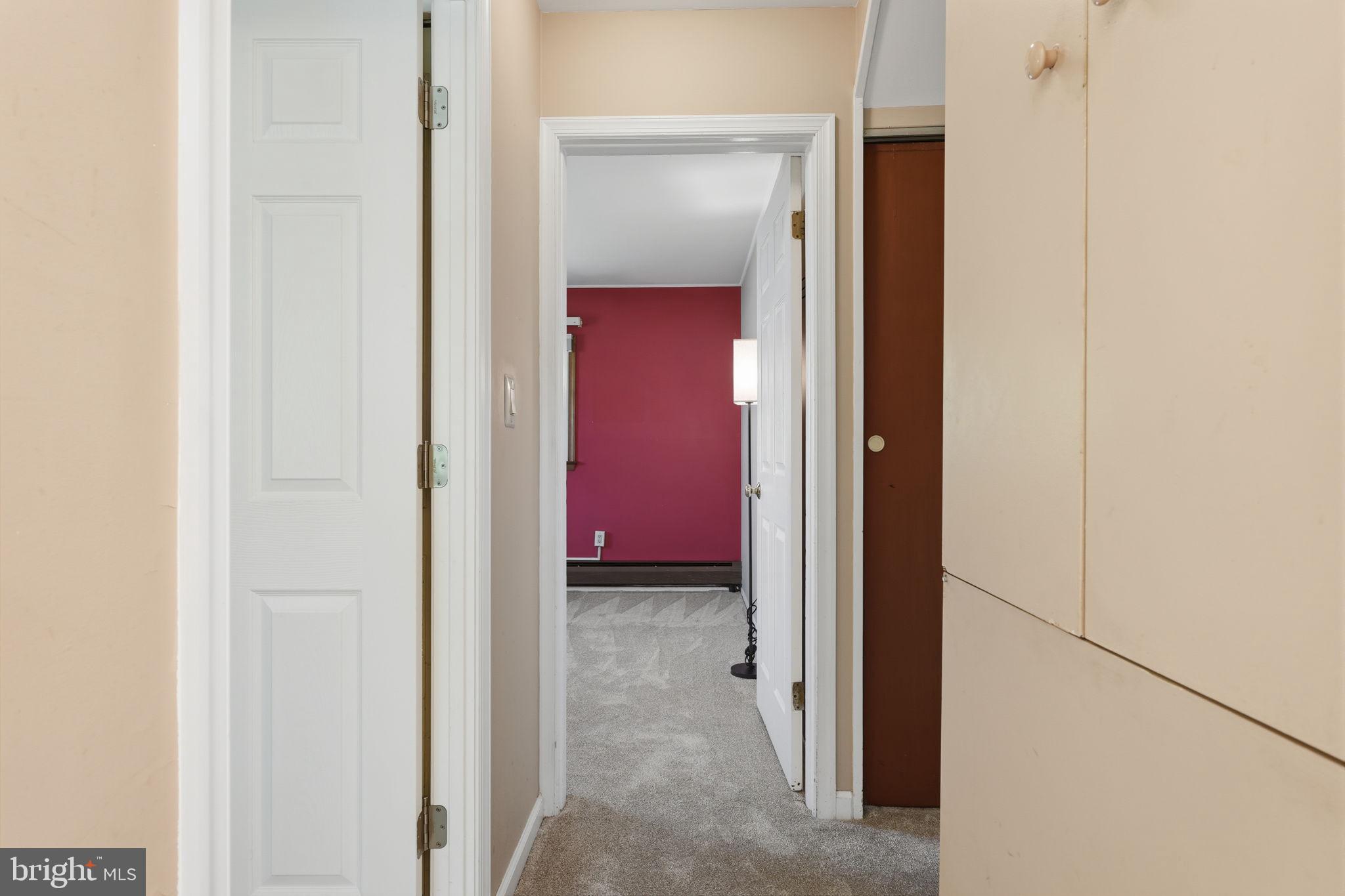 TWIN OAKS - Residential