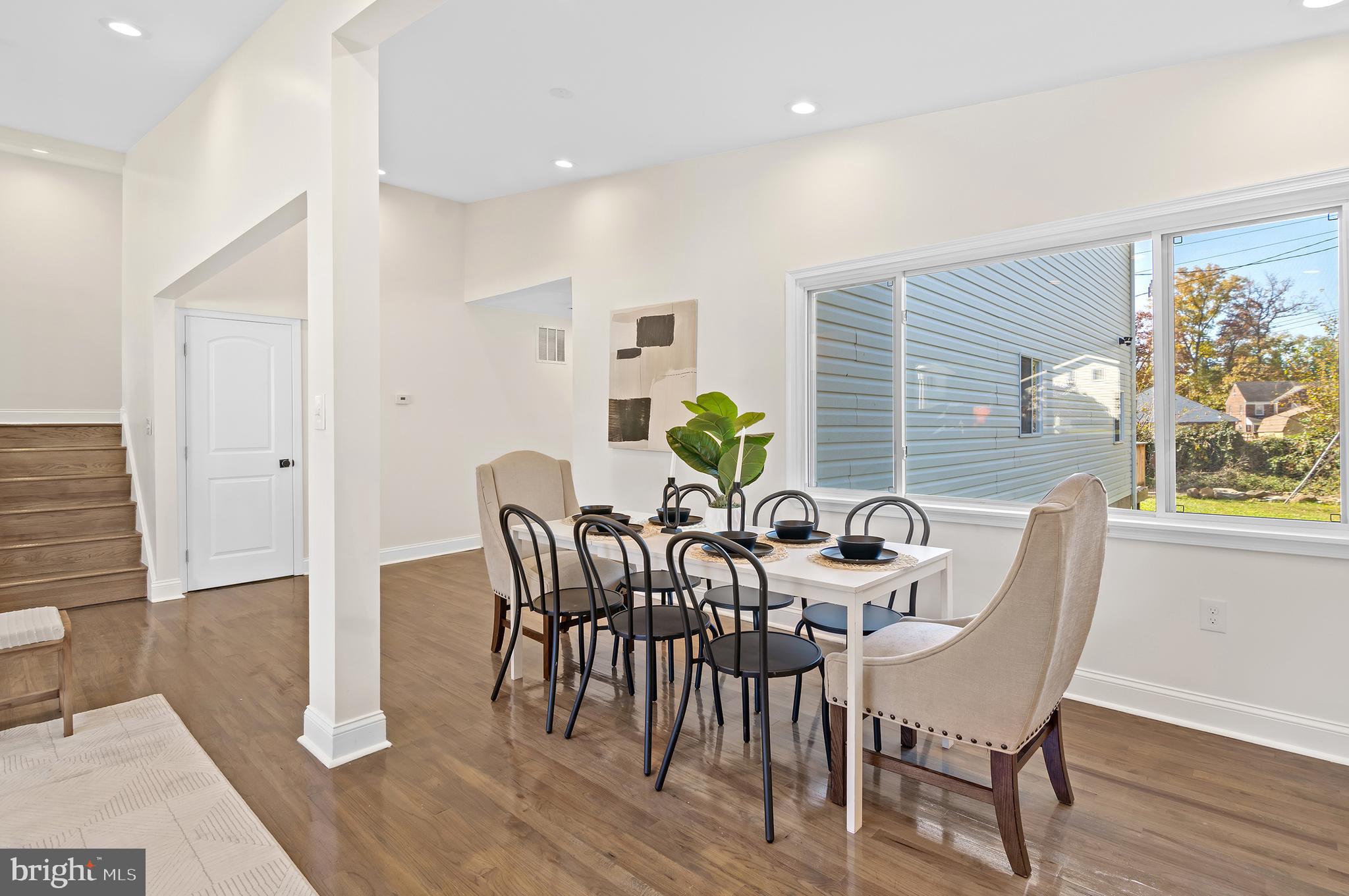 SEVEN MILE - Residential