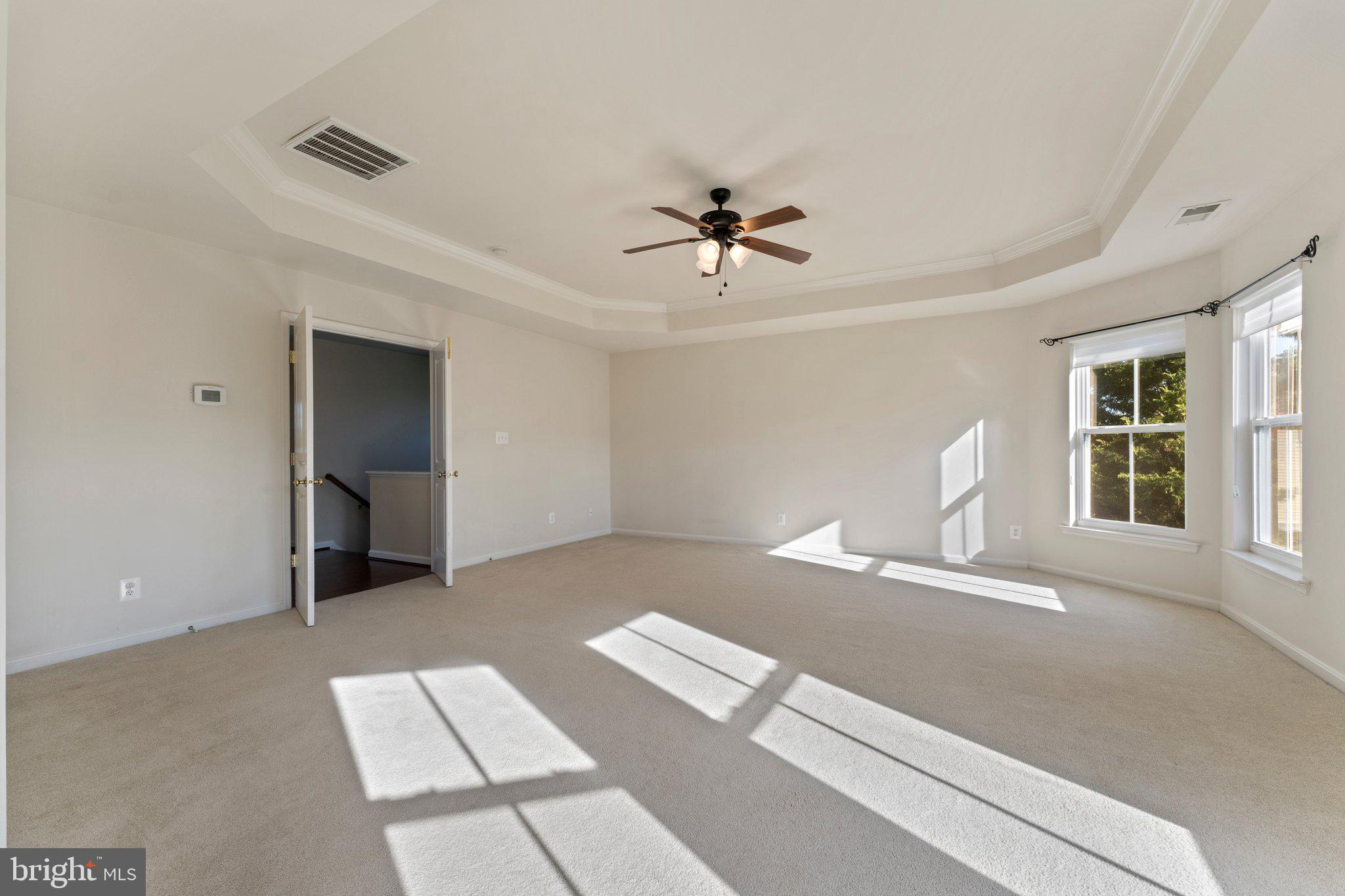 VINT HILL - Residential Lease