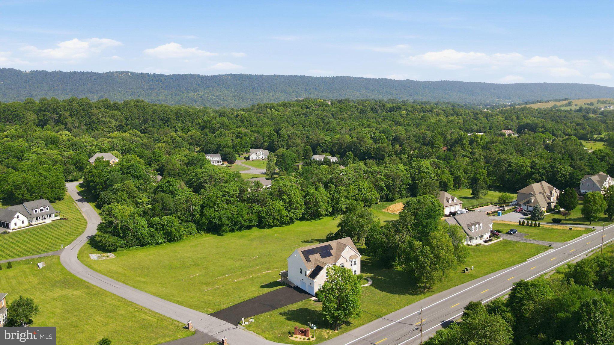 HERITAGE GROVE - Residential