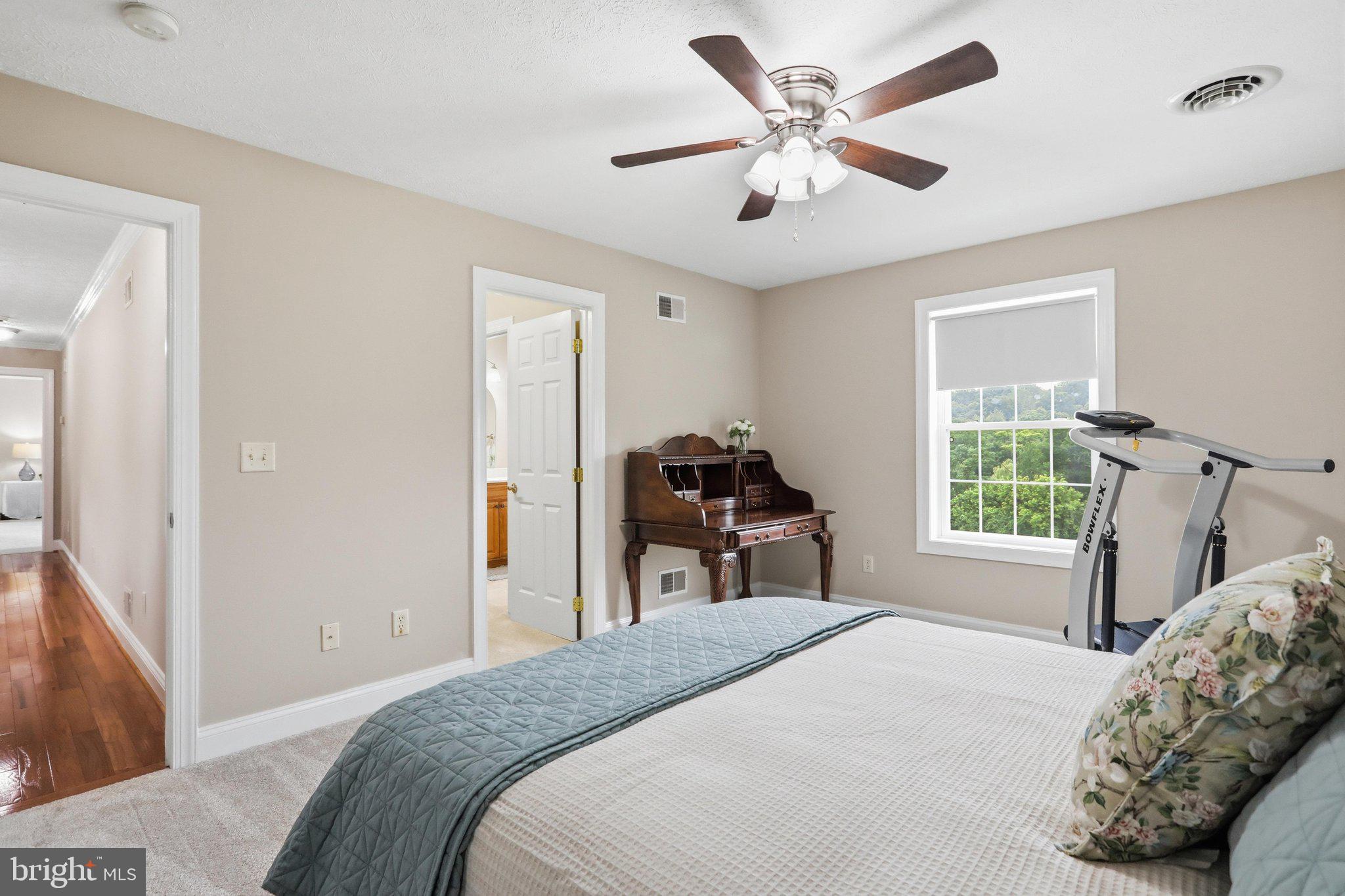 HERITAGE GROVE - Residential