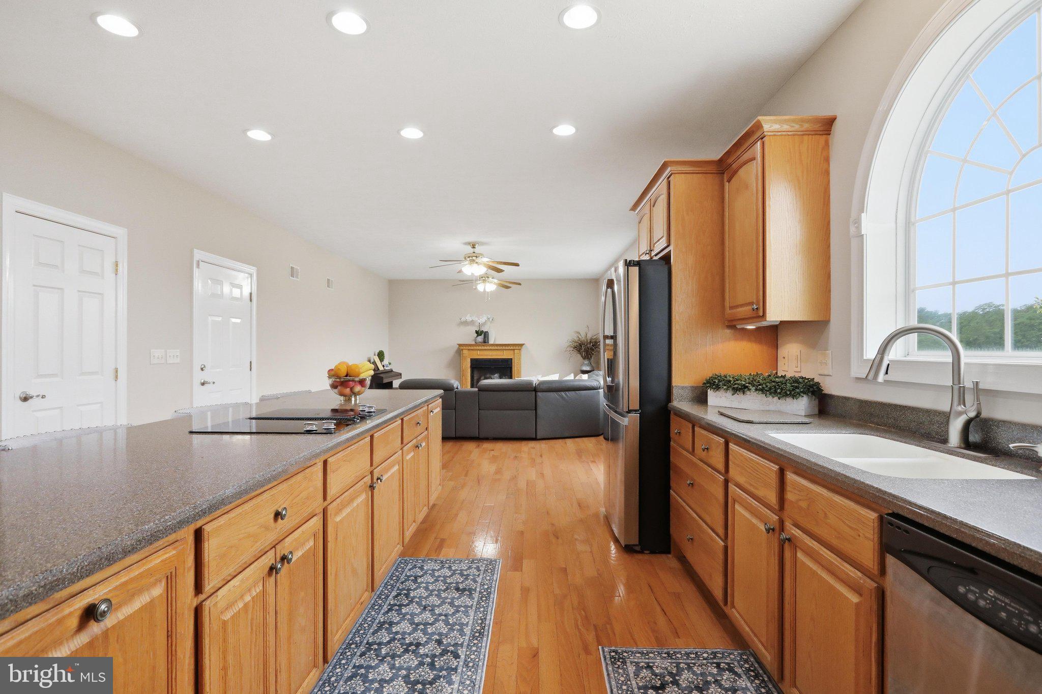 HERITAGE GROVE - Residential