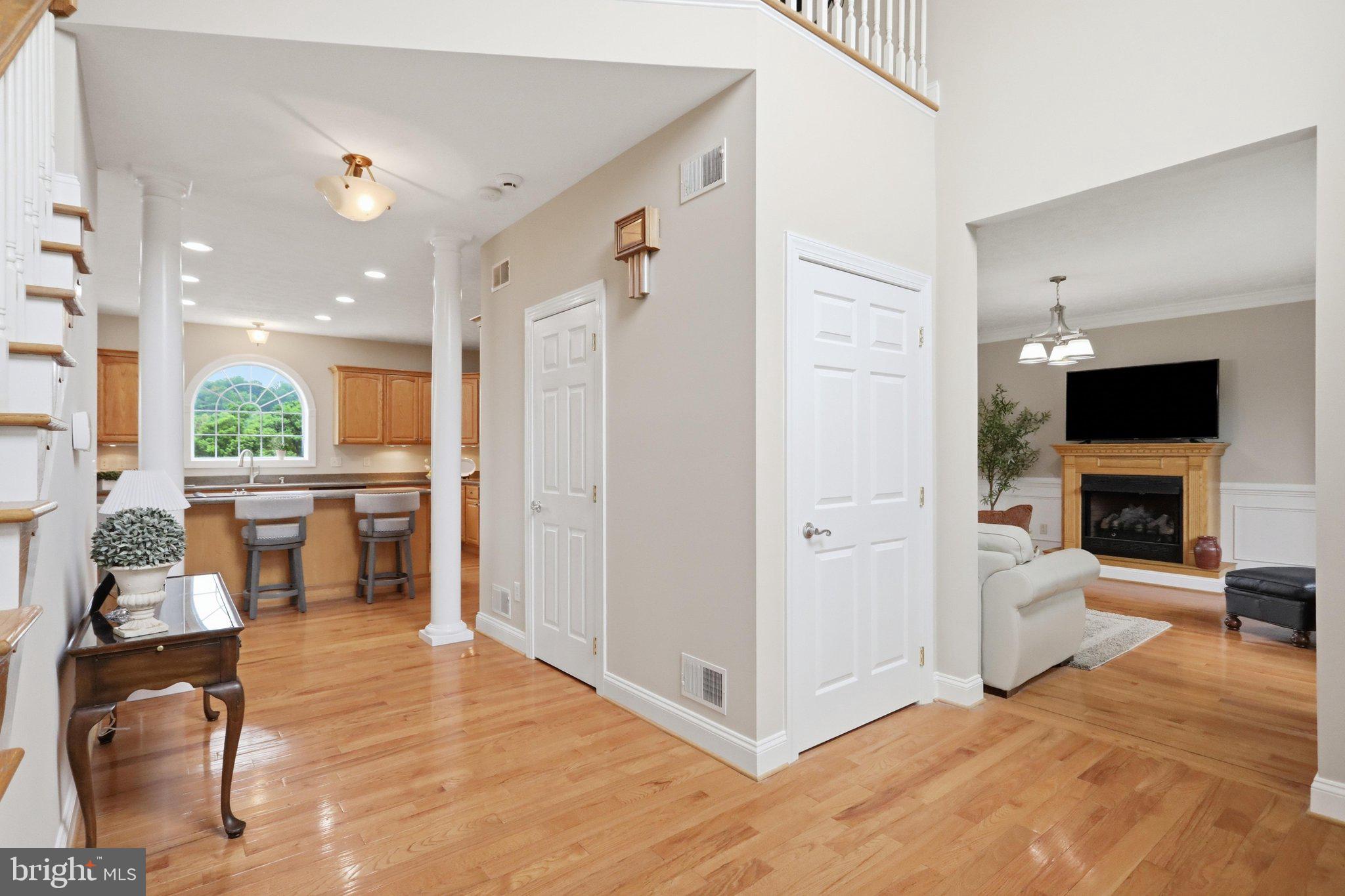 HERITAGE GROVE - Residential