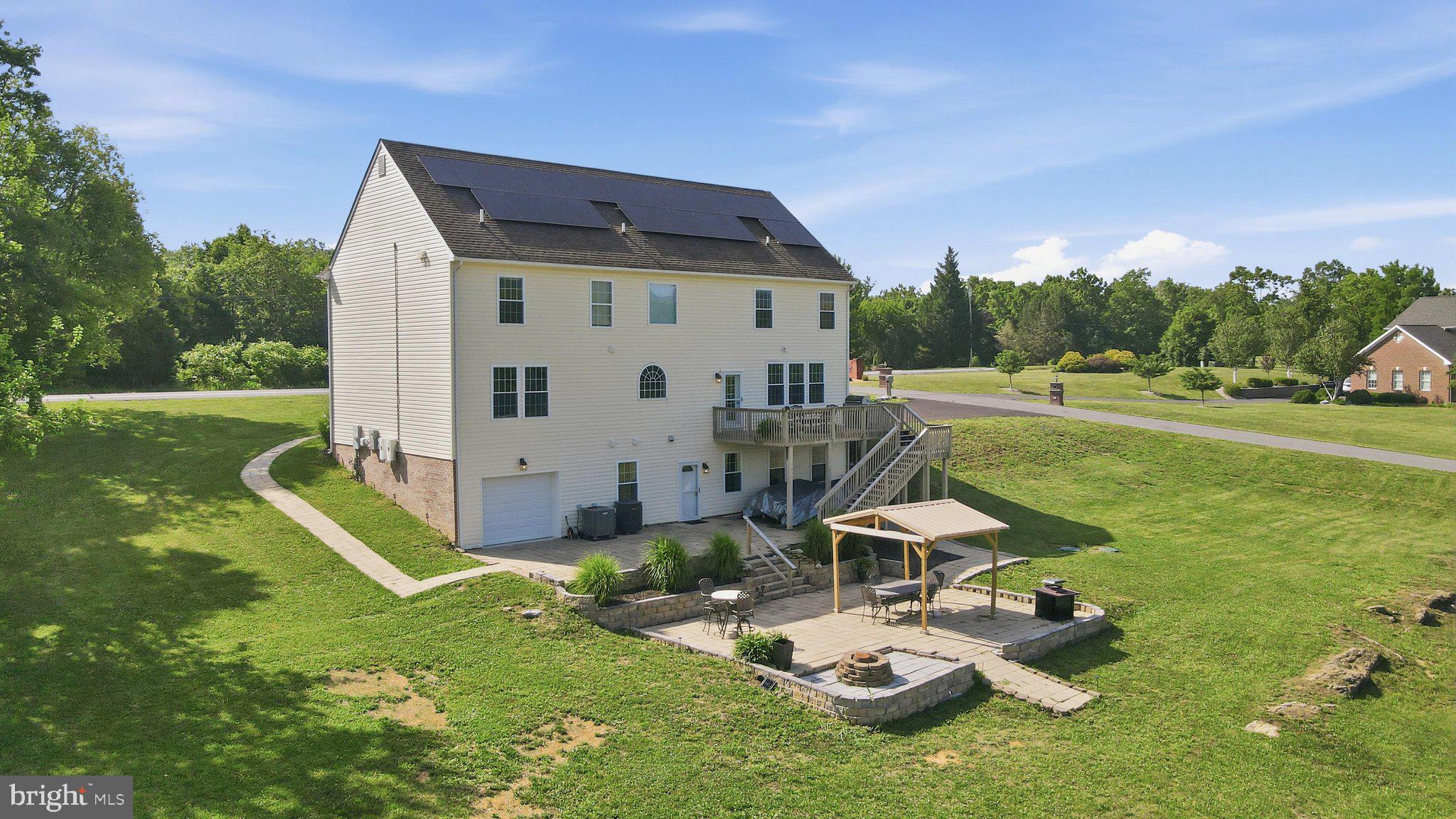 HERITAGE GROVE - Residential