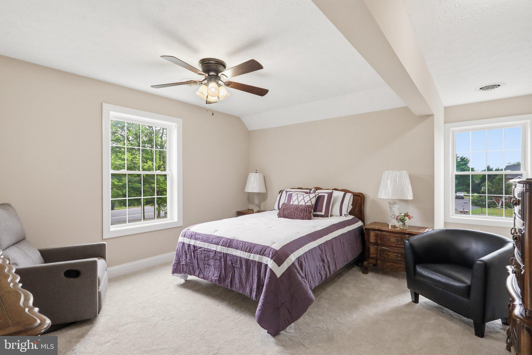 HERITAGE GROVE - Residential