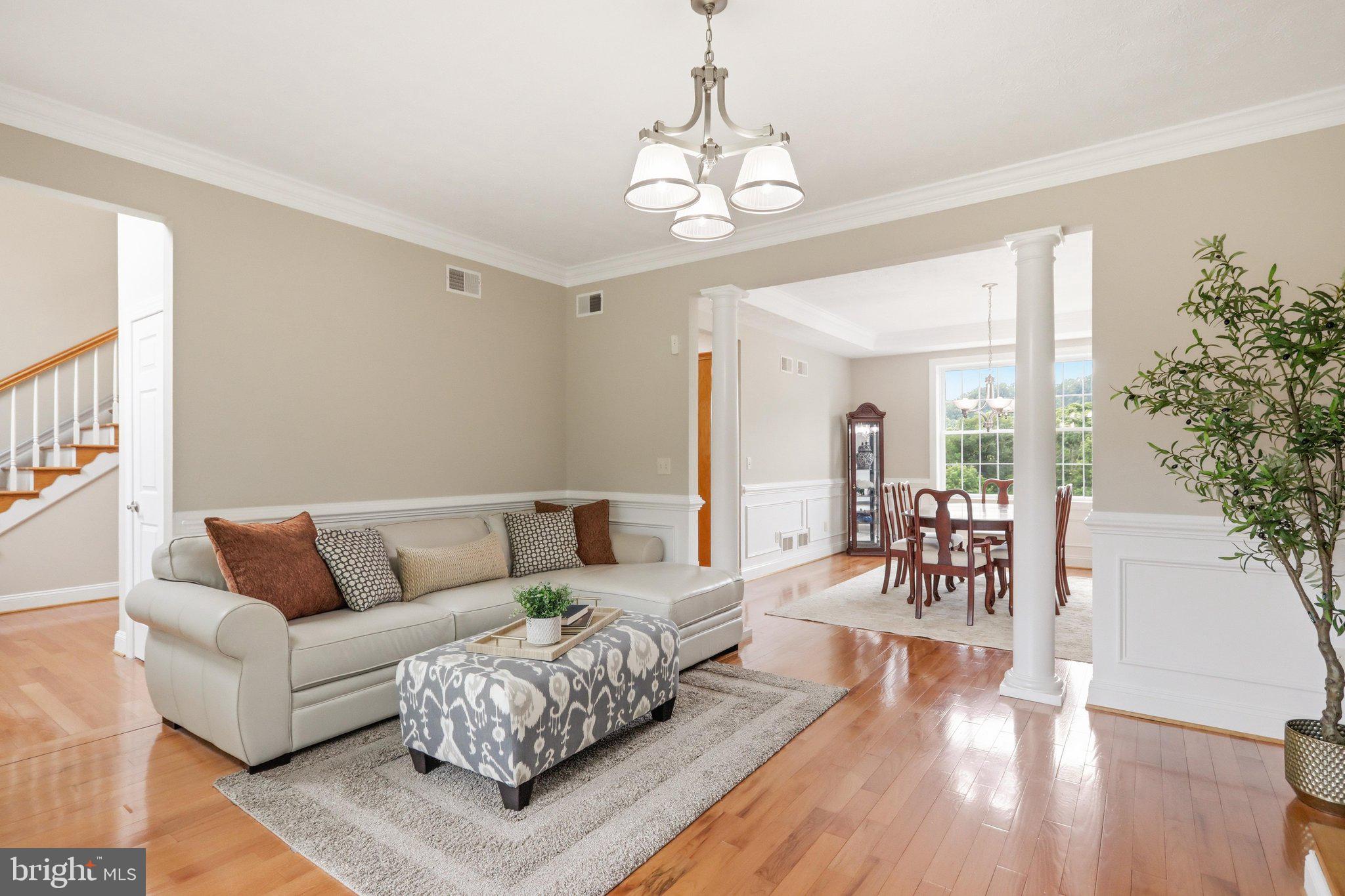 HERITAGE GROVE - Residential
