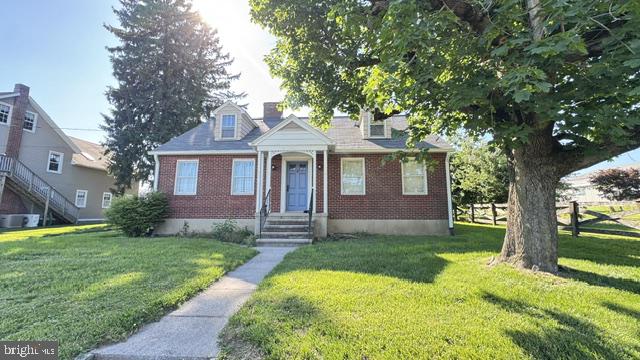 HOUCKSVILLE - Residential