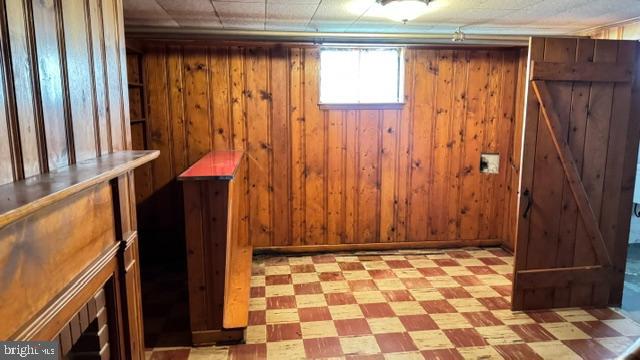 HOUCKSVILLE - Residential