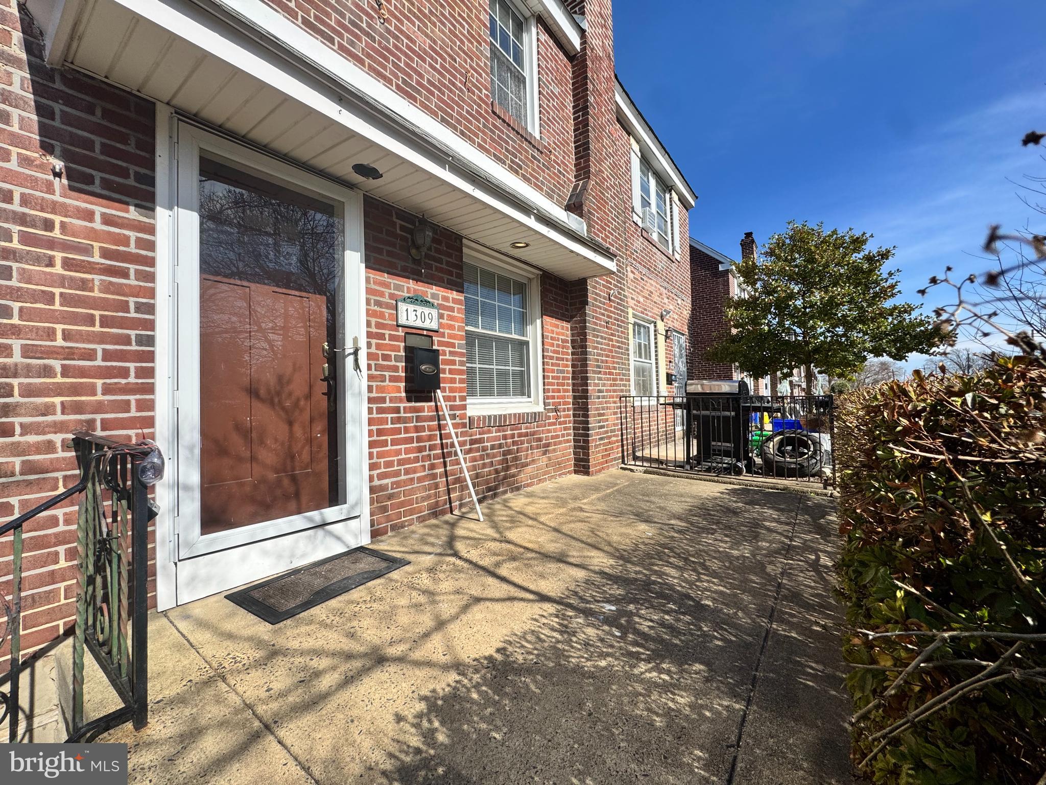CASTOR GARDENS - Residential