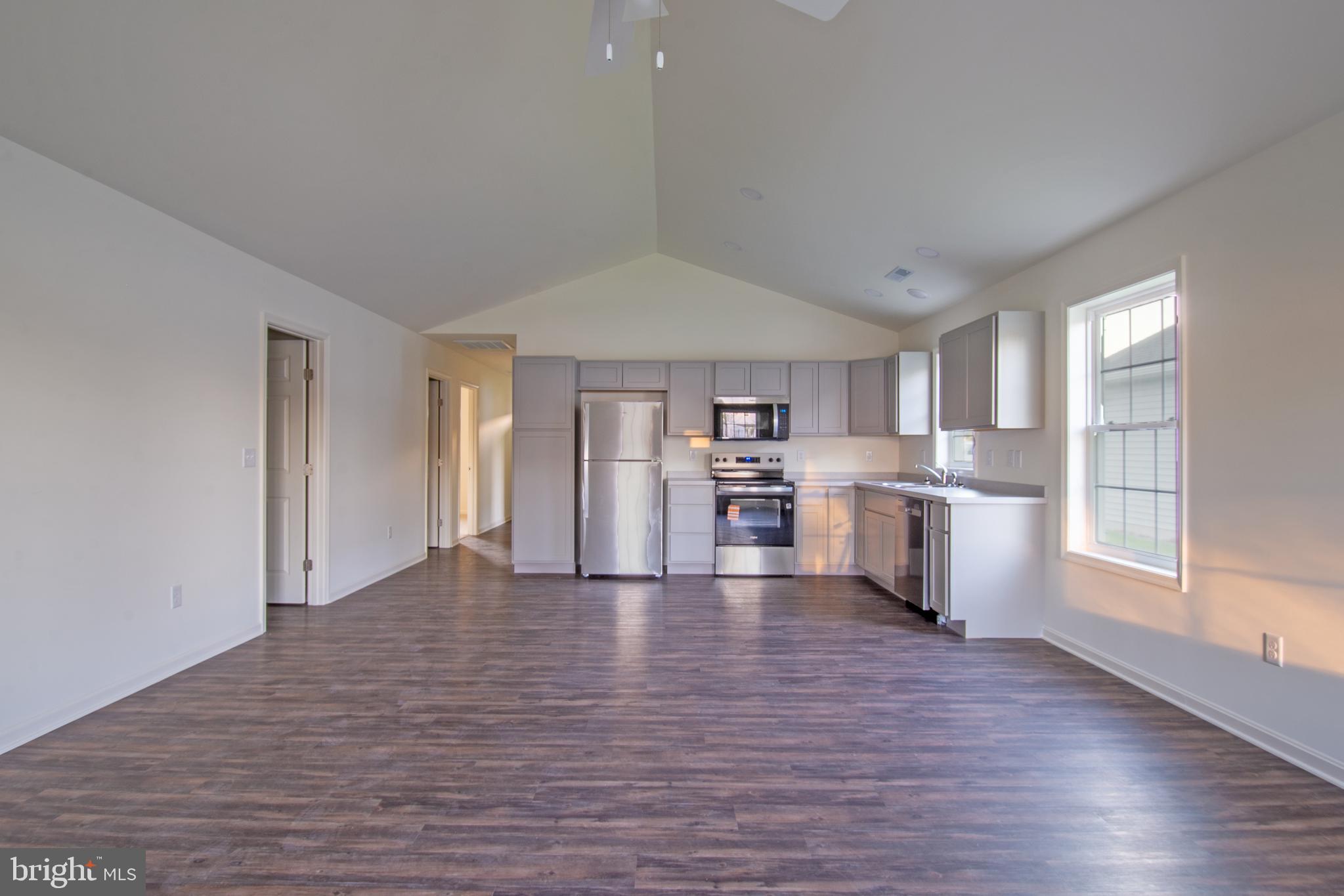 HARRINGTON MEADOWS - Residential