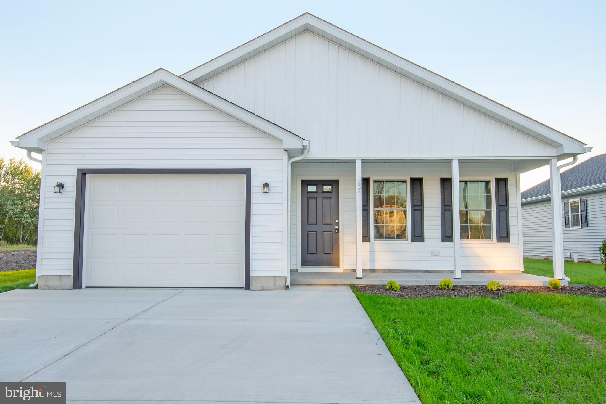 HARRINGTON MEADOWS - Residential