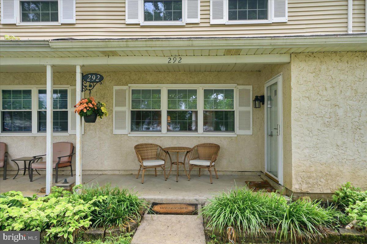 BEAVER RUN KNOLL - Residential