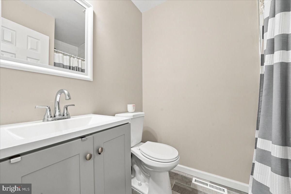 BEAVER RUN KNOLL - Residential