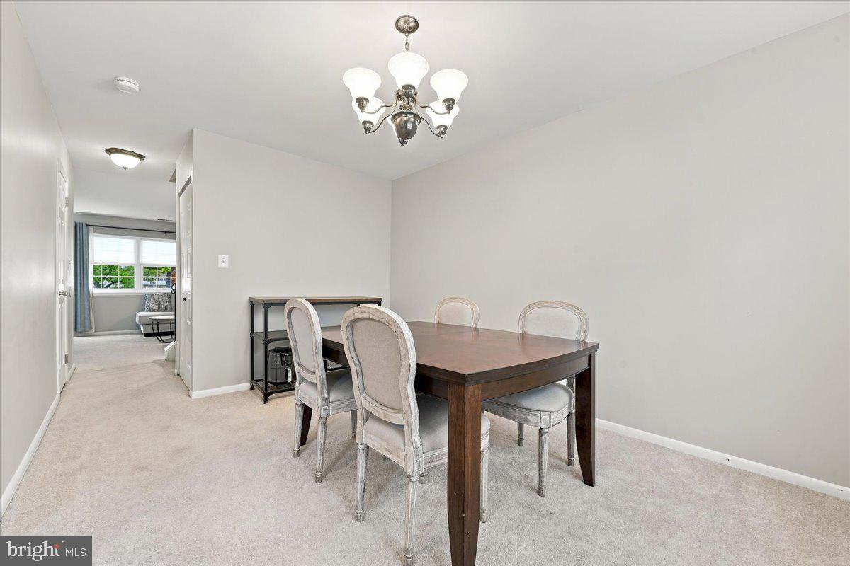 BEAVER RUN KNOLL - Residential