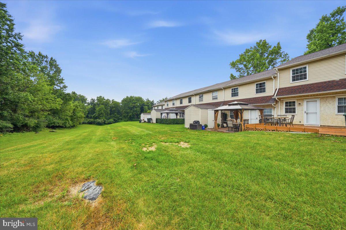 BEAVER RUN KNOLL - Residential