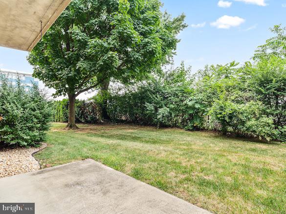 EDGEWOOD CONDOMMINIUMS - Residential