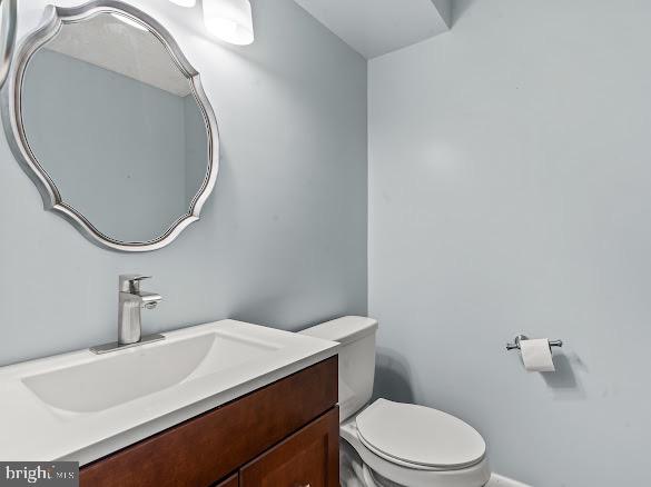 EDGEWOOD CONDOMMINIUMS - Residential