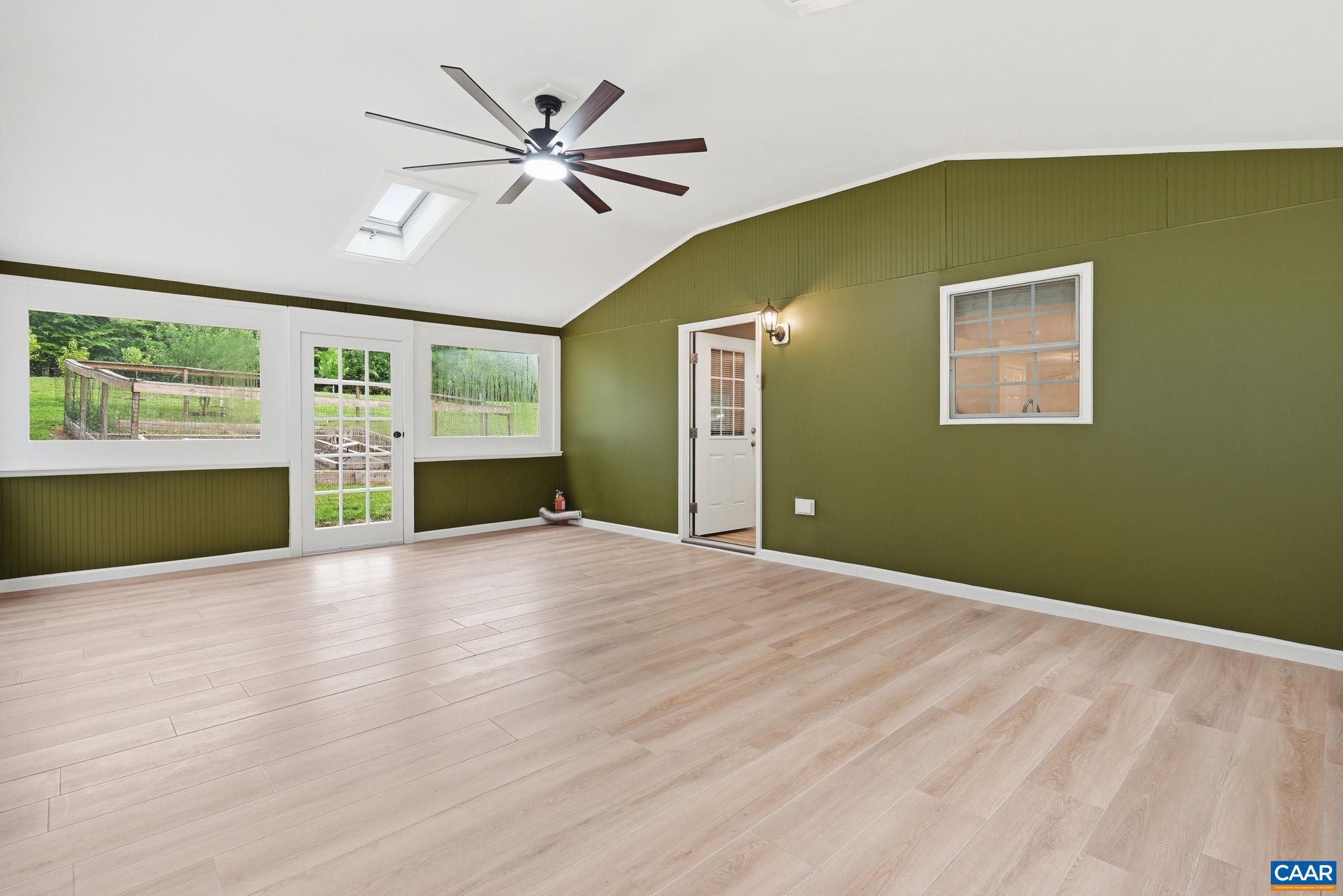 BOULDER SPRINGS - Residential