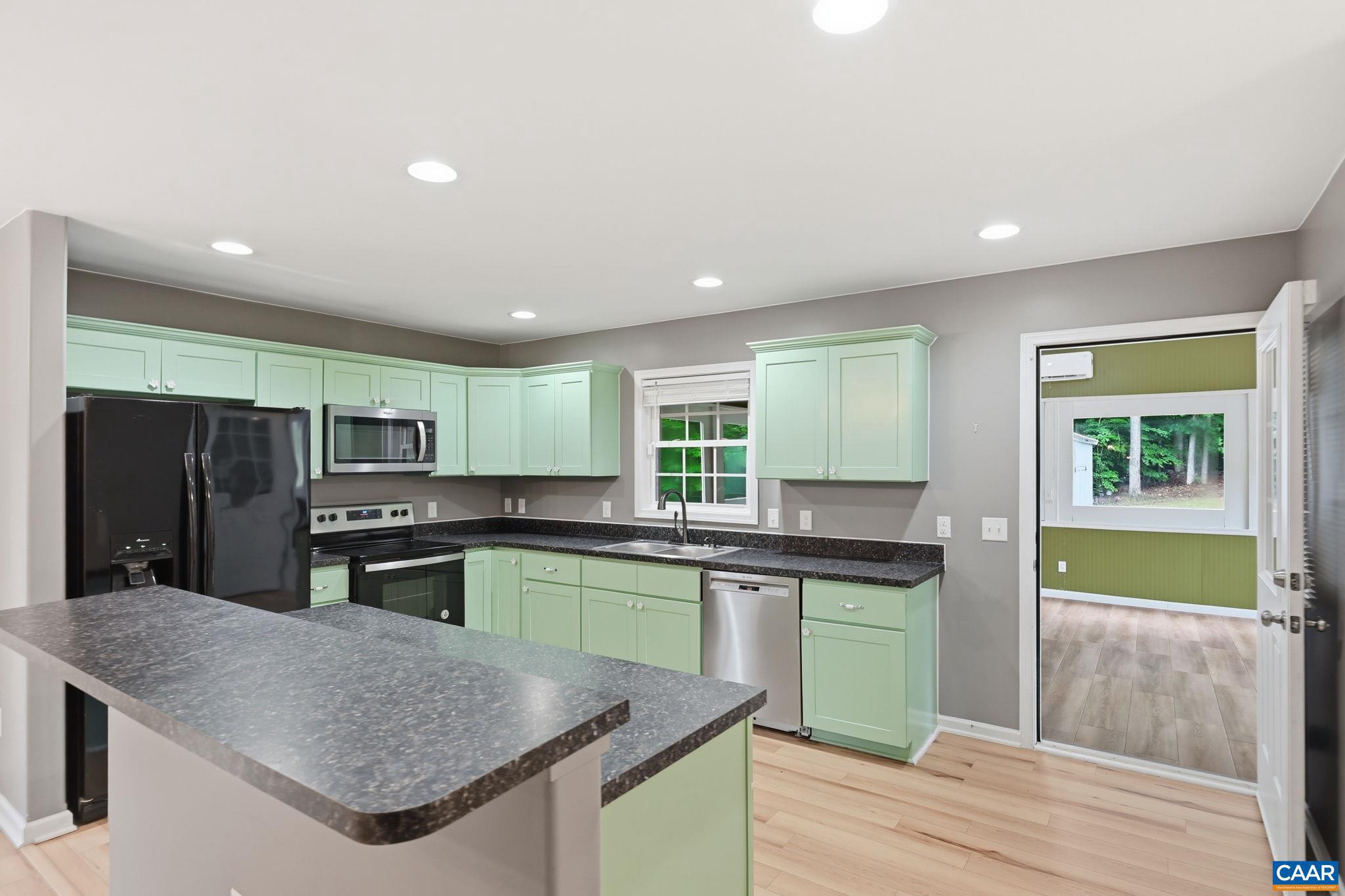 BOULDER SPRINGS - Residential
