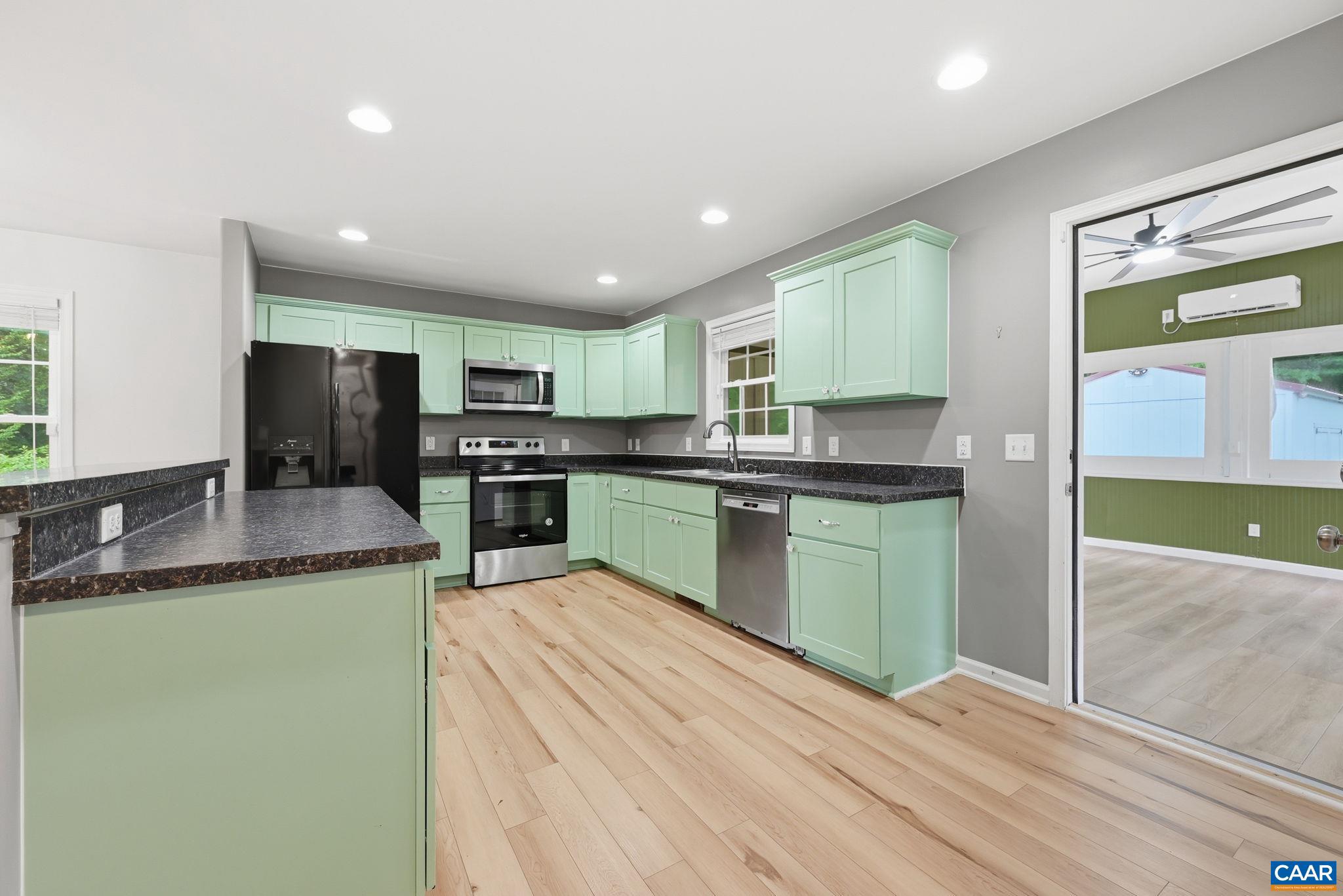 BOULDER SPRINGS - Residential